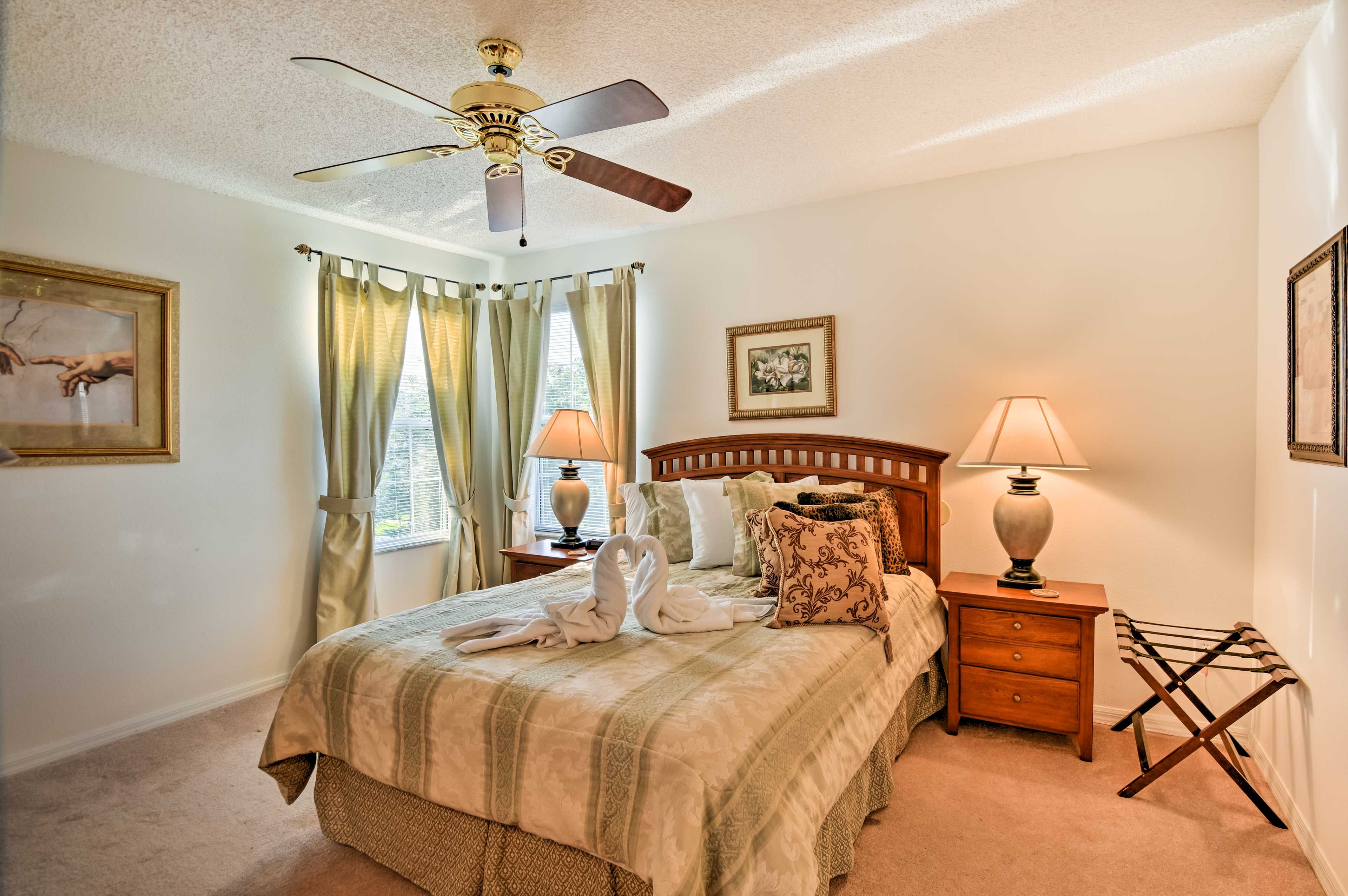 Bedroom 2 | Queen Bed