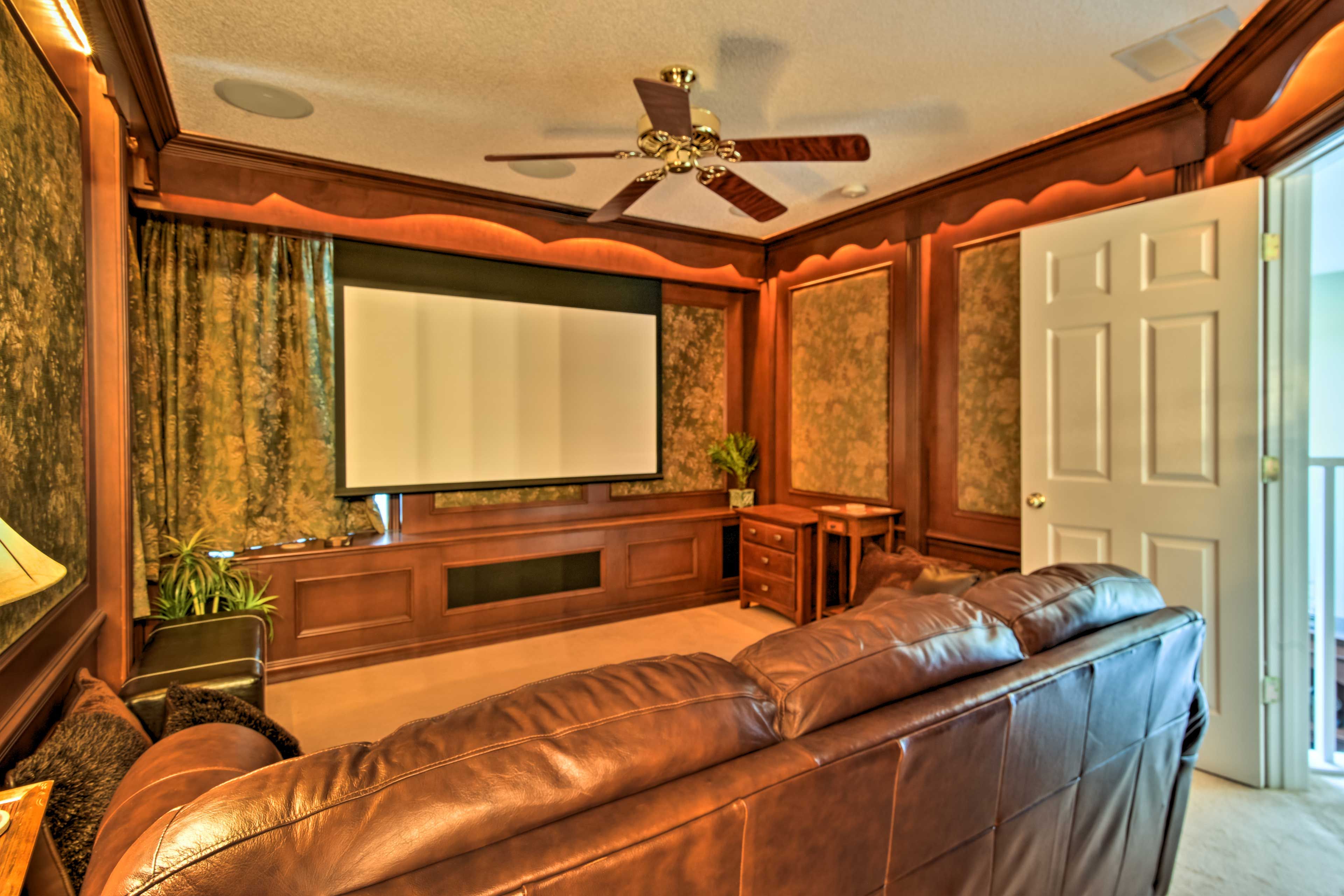 Bedroom 6 (Theater Room) | Sleeper Sofa