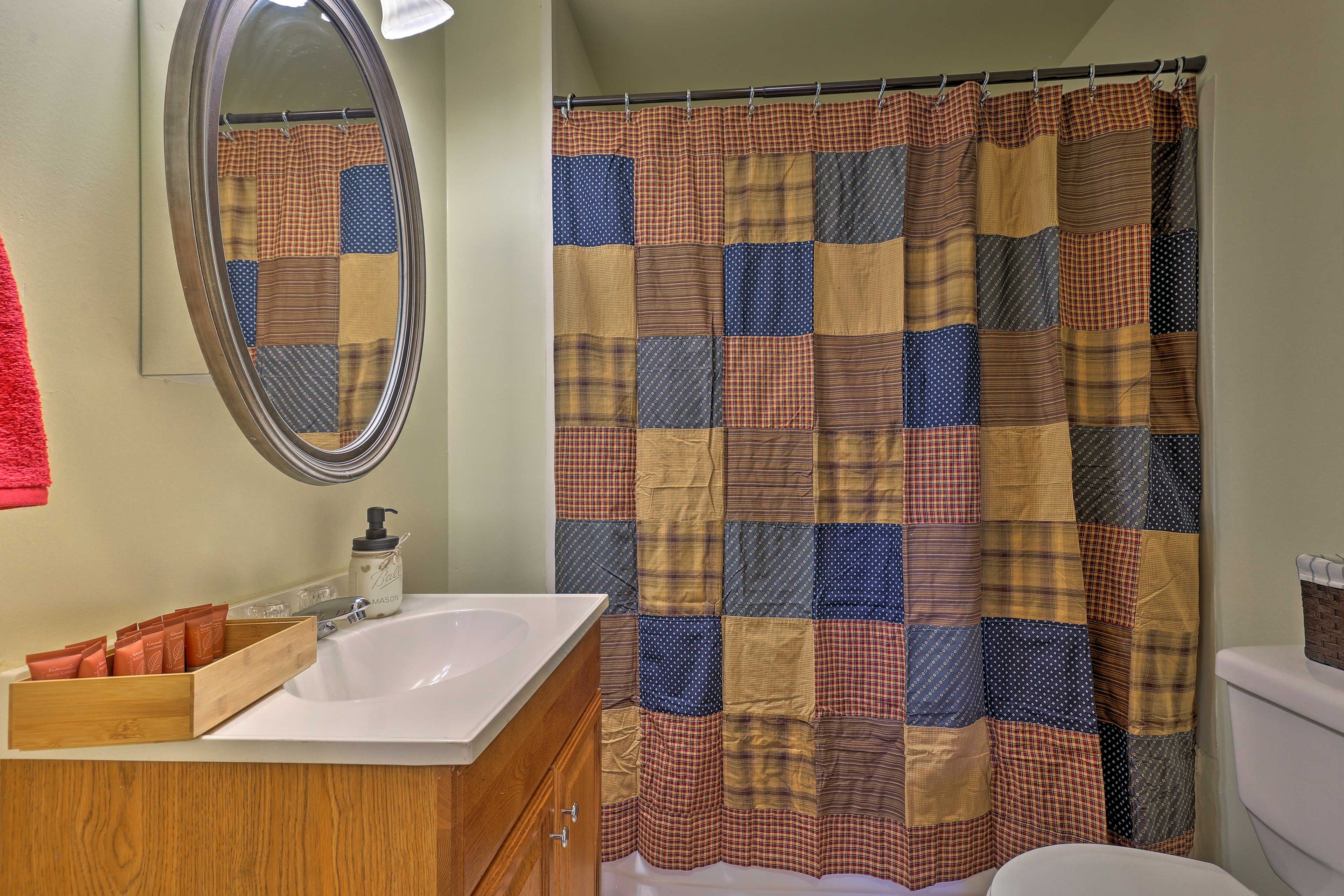 Bathroom | Towels Provided