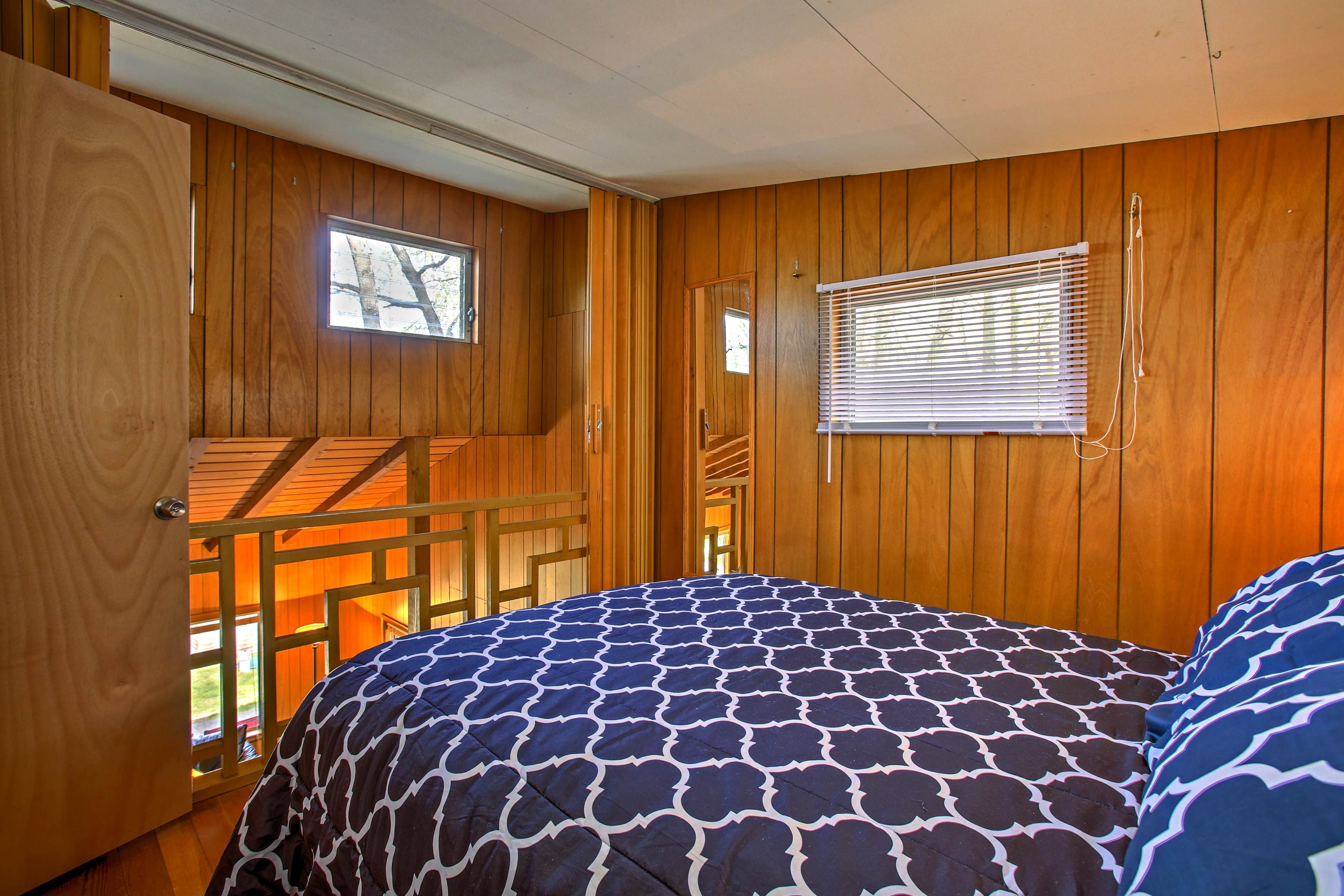 The loft is also complete with a second bedroom with a full bed.