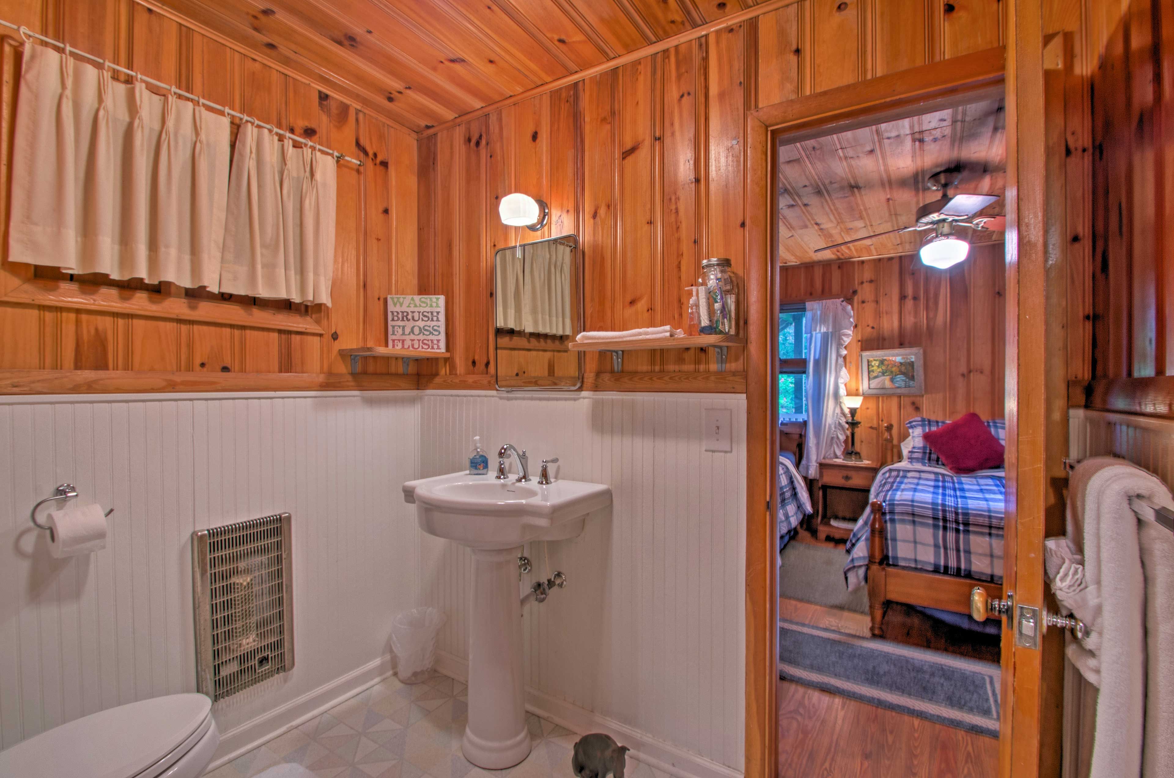 Full Bathroom
