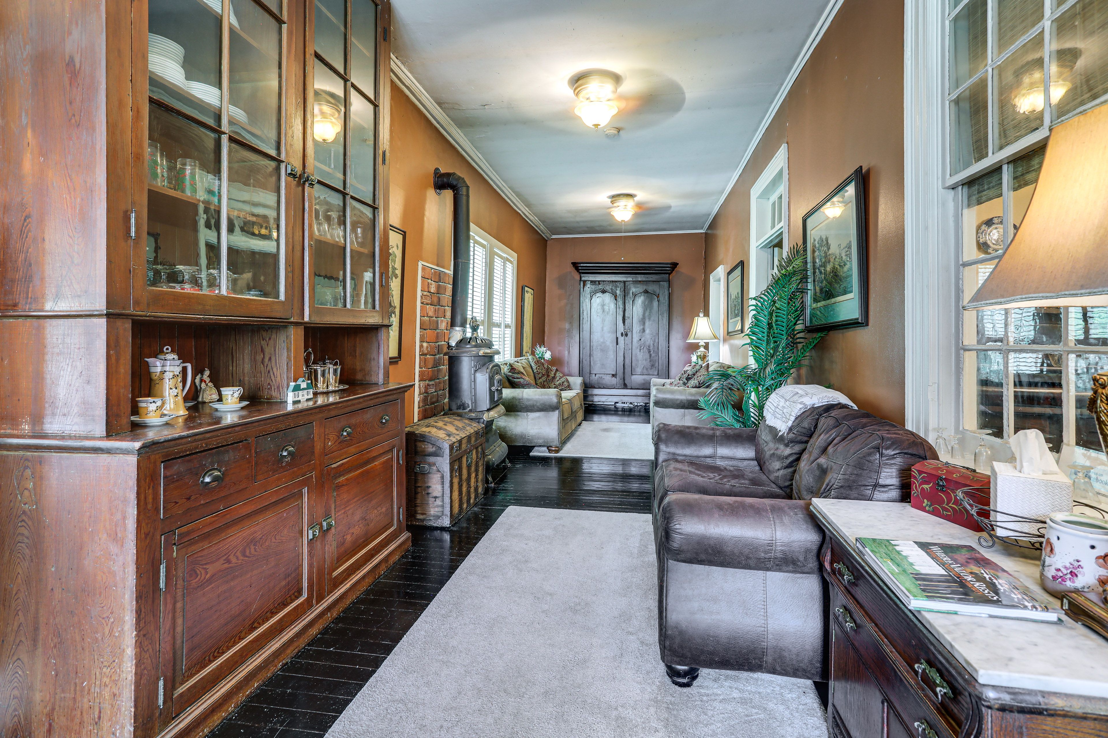 Sitting Room | 1st Floor