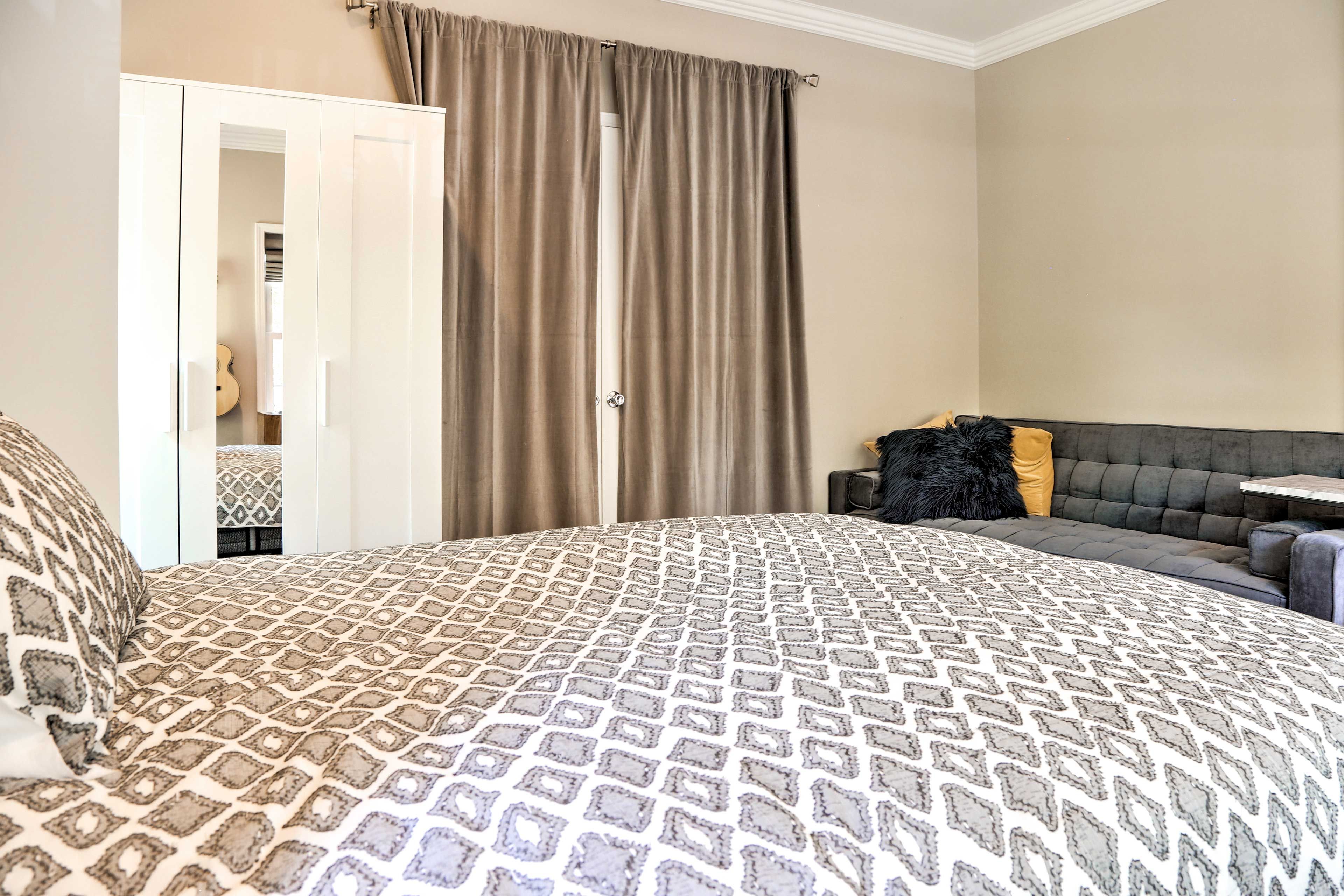 There's also a queen sleeper sofa in the room.
