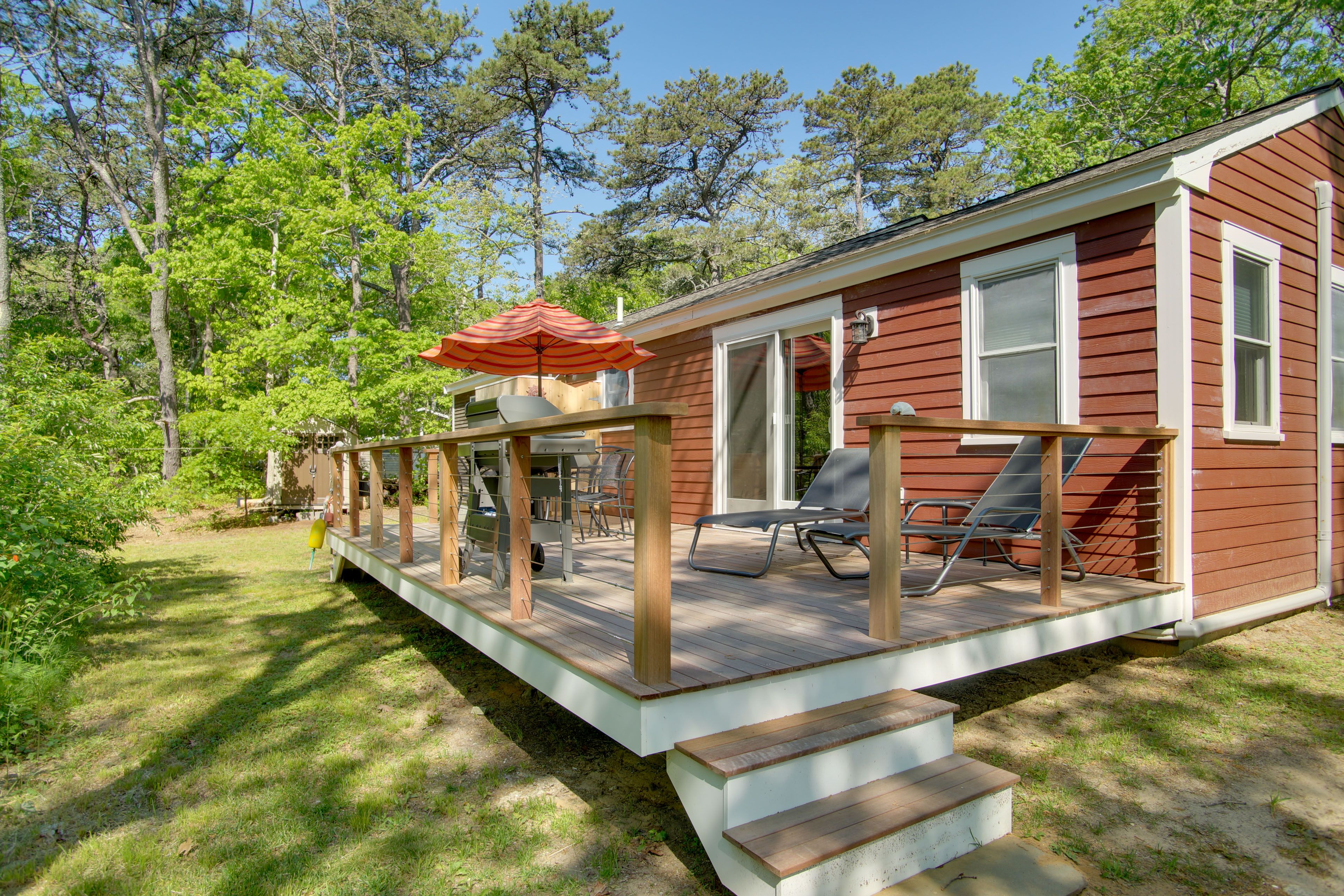 Edgartown Vacation Rental | 2BR | 1BA | 1,024 Sq Ft | 3 Steps Required