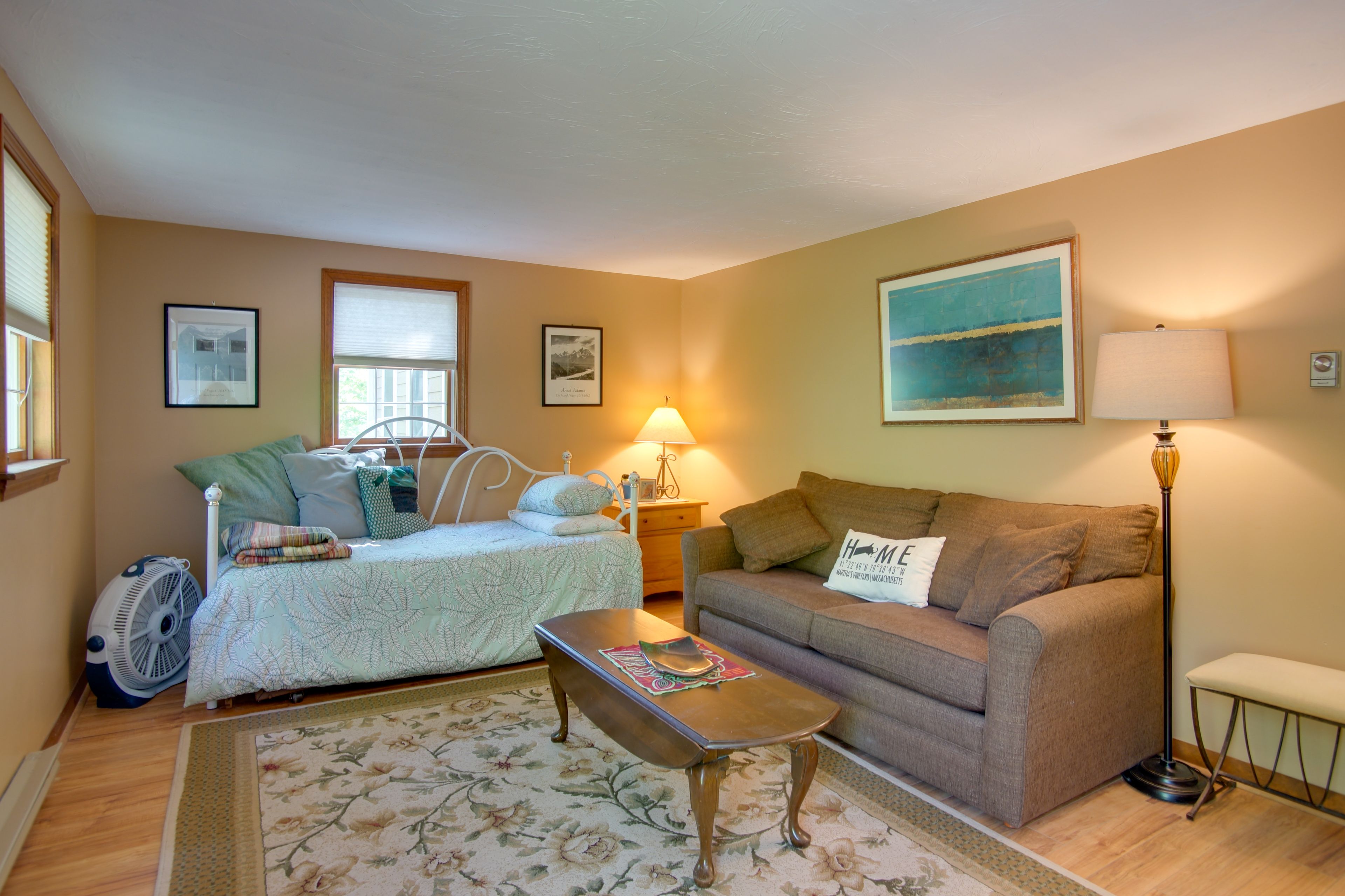 Bonus Room | Twin Daybed w/ Twin Trundle