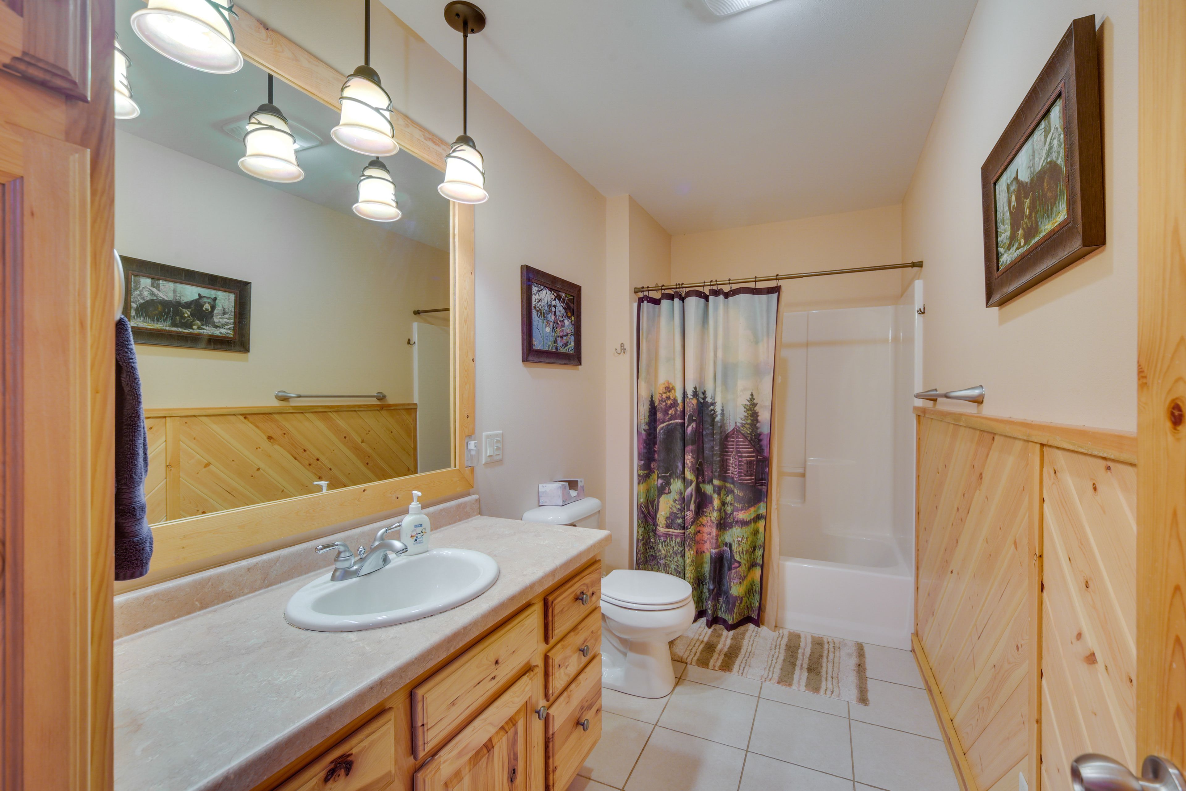 Full Bathroom