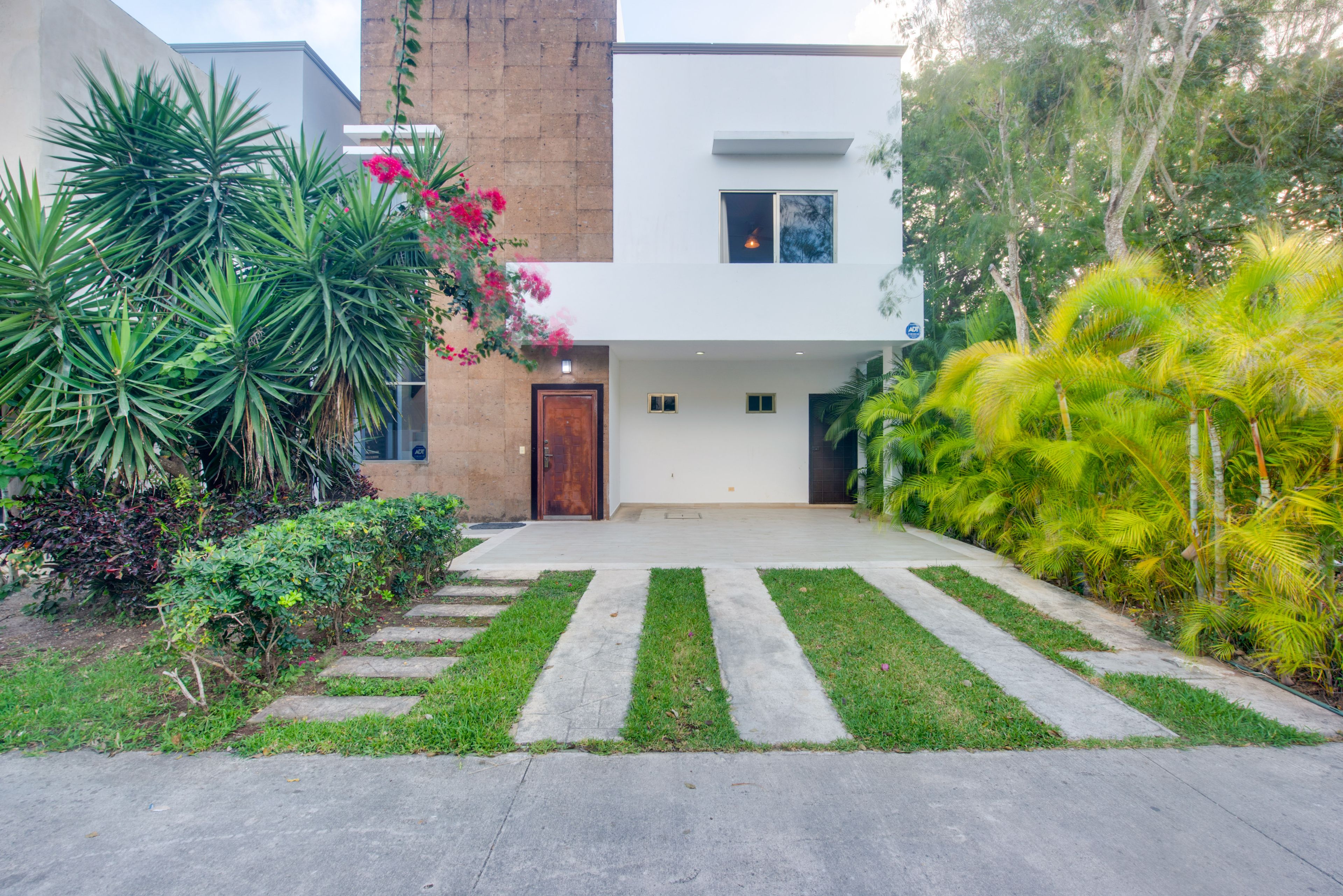 Playa Del Carmen Vacation Rental | 3BR | 4.5BA | 2,400 Sq Ft | Stairs Required