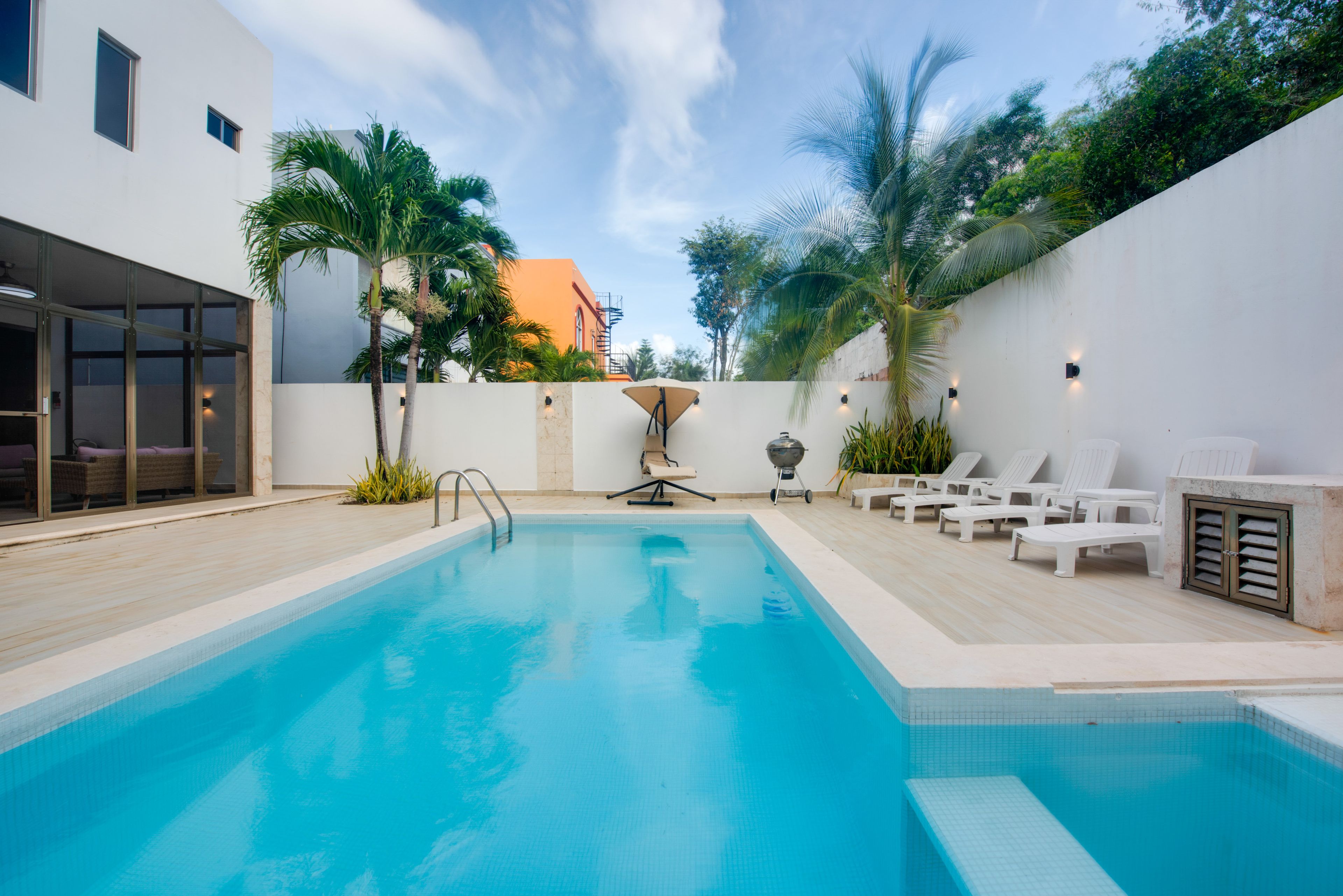 Exterior | Private Pool | Outdoor Dining | Loungers