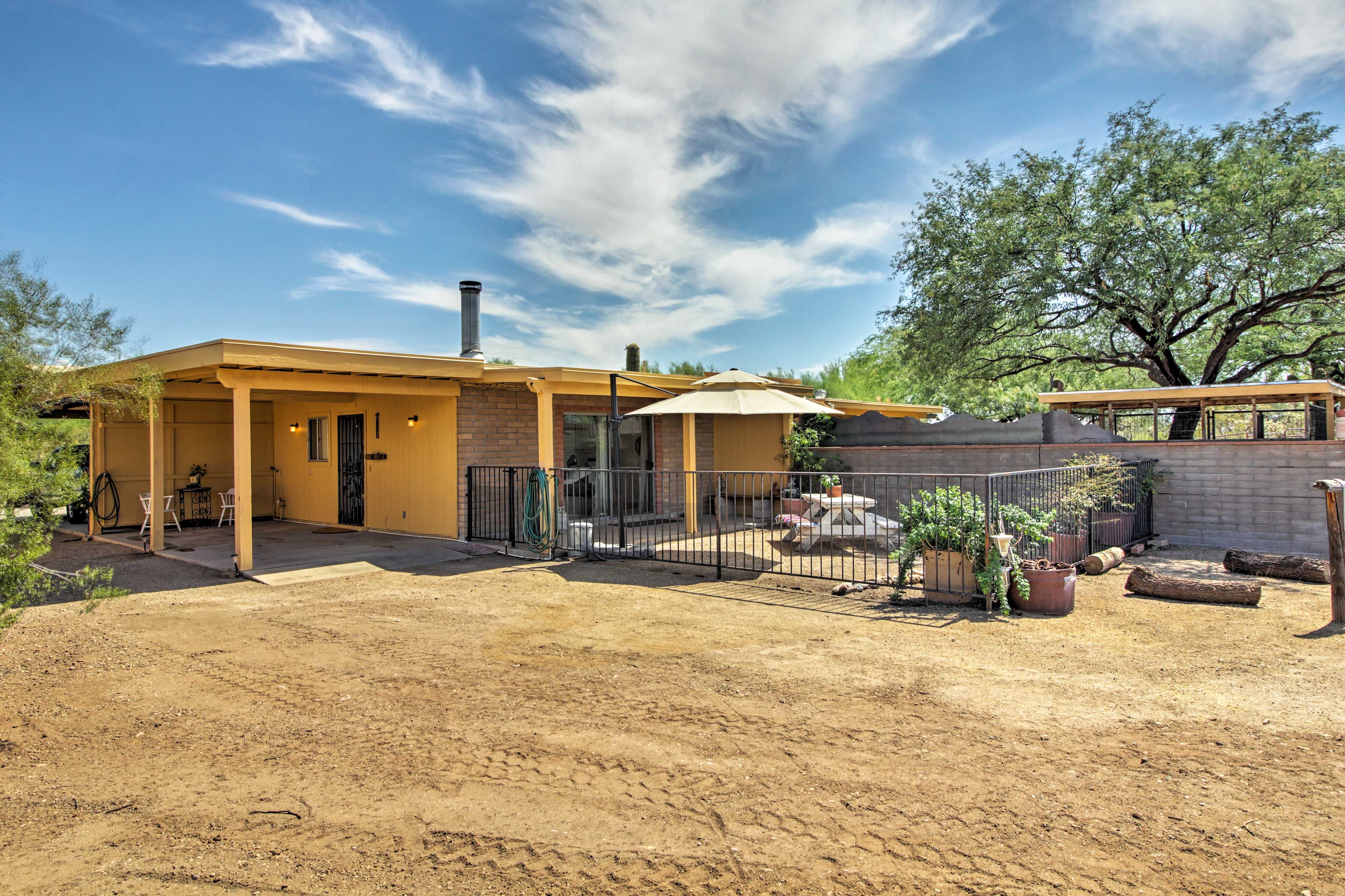 Studio Exterior | Covered Parking (1 Vehicle) | Driveway Parking (1 Vehicle)