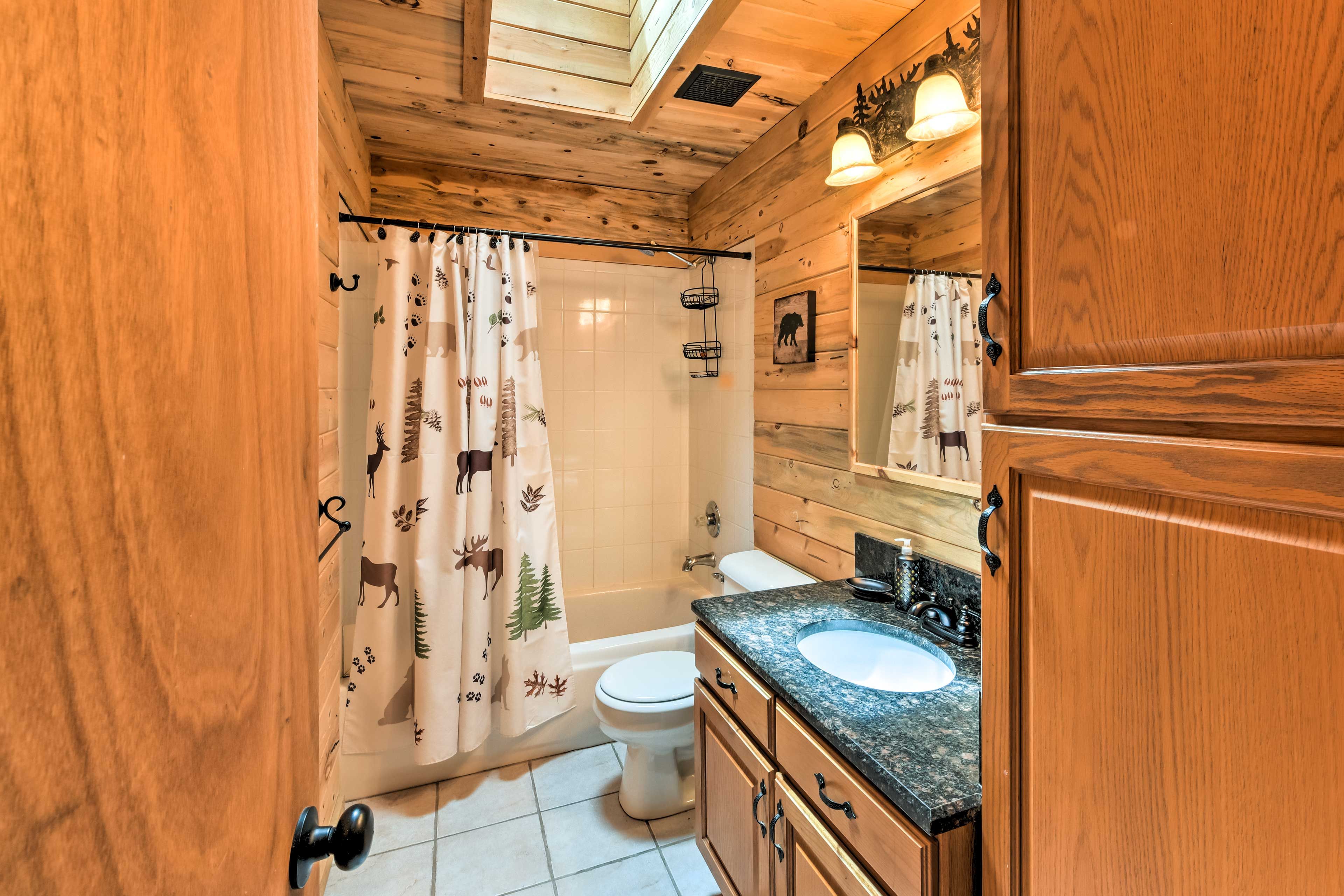 Full Bathroom