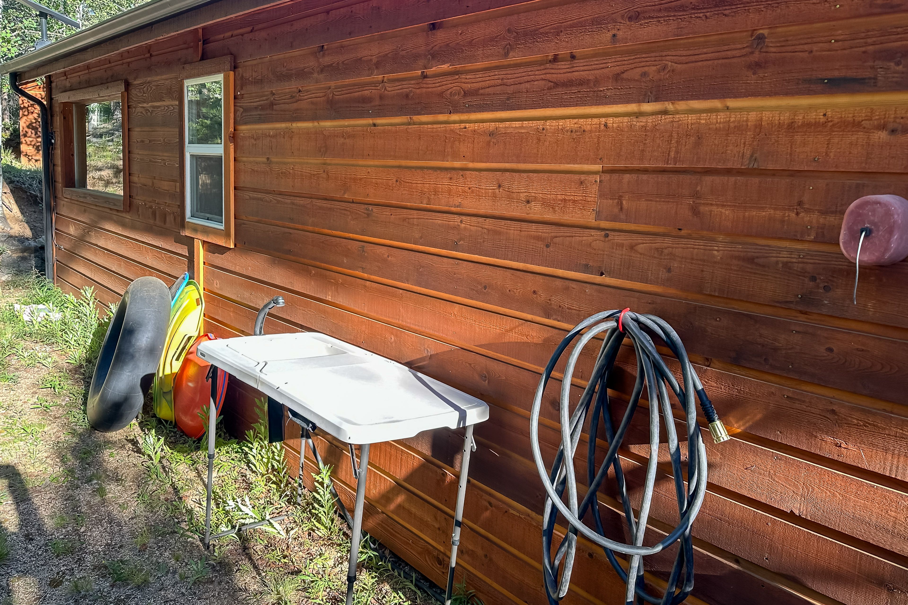 Fish Cleaning Station w/ Running Water