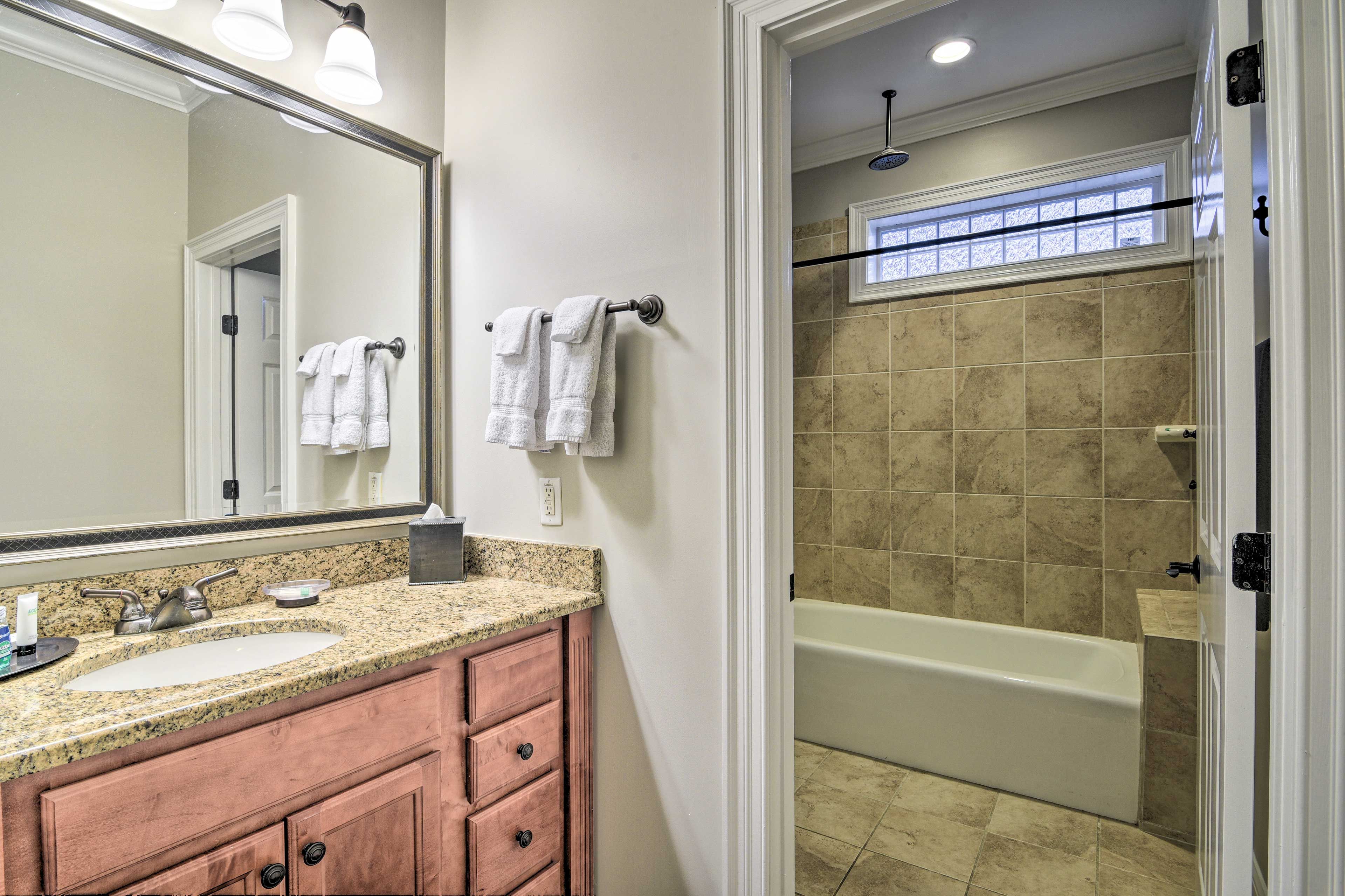 Bathroom | Towels Provided