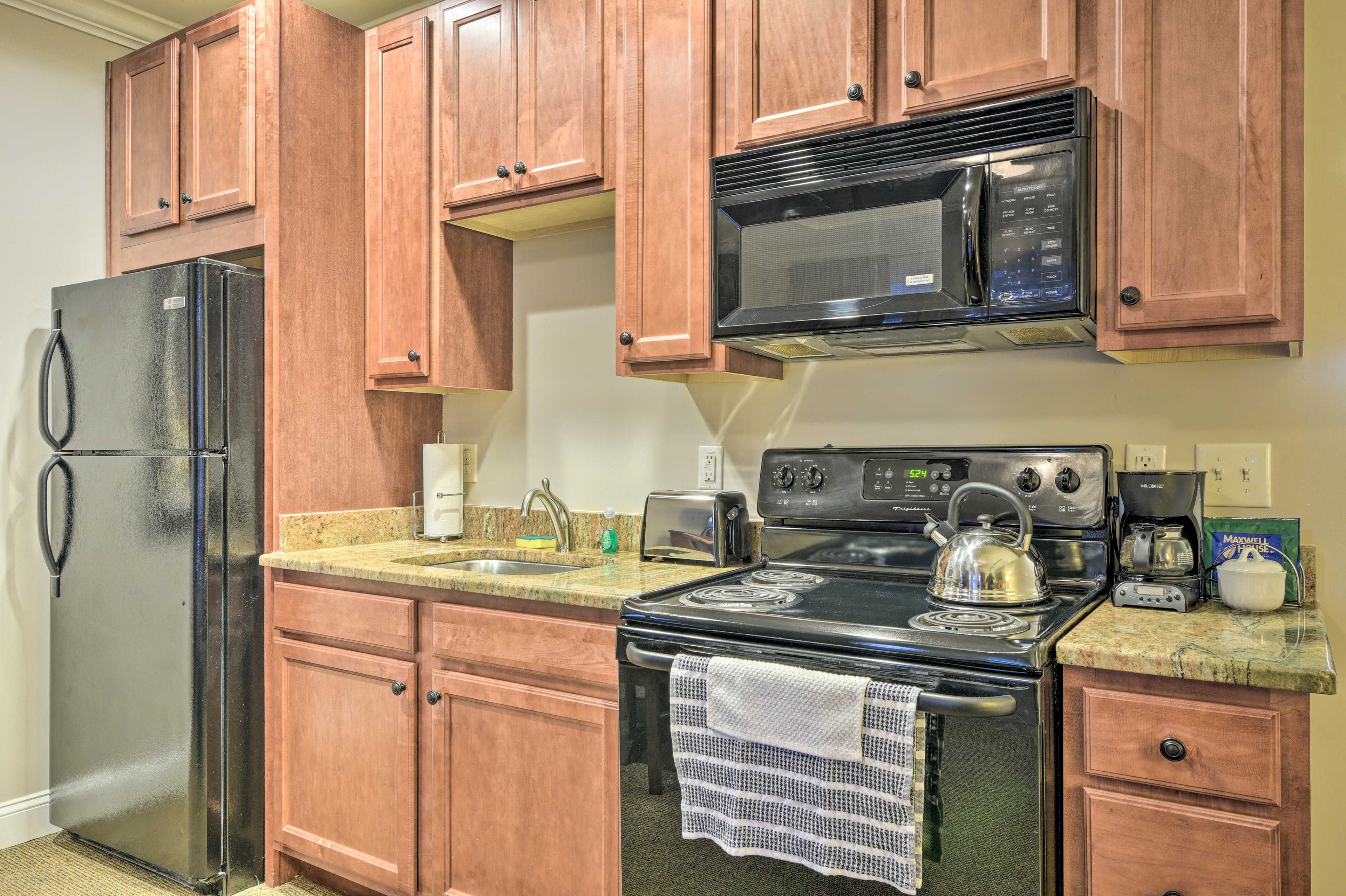 Kitchen | Drip Coffee Maker