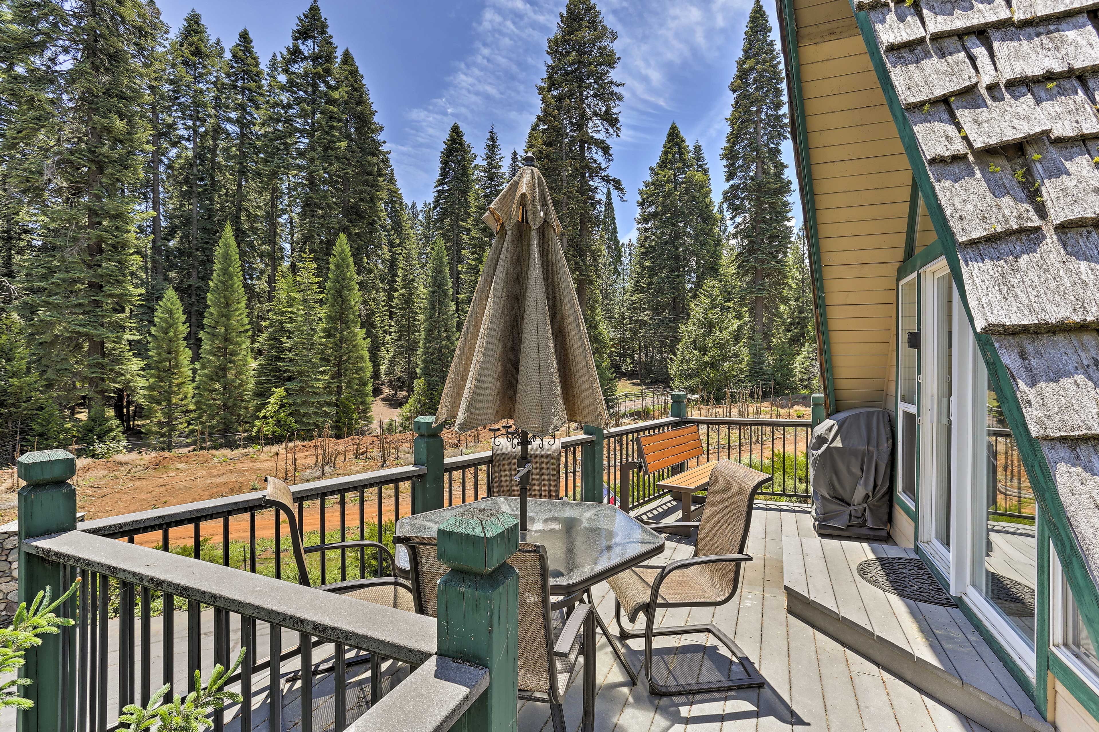Dine out here after you cook up some burgers on the gas grill.