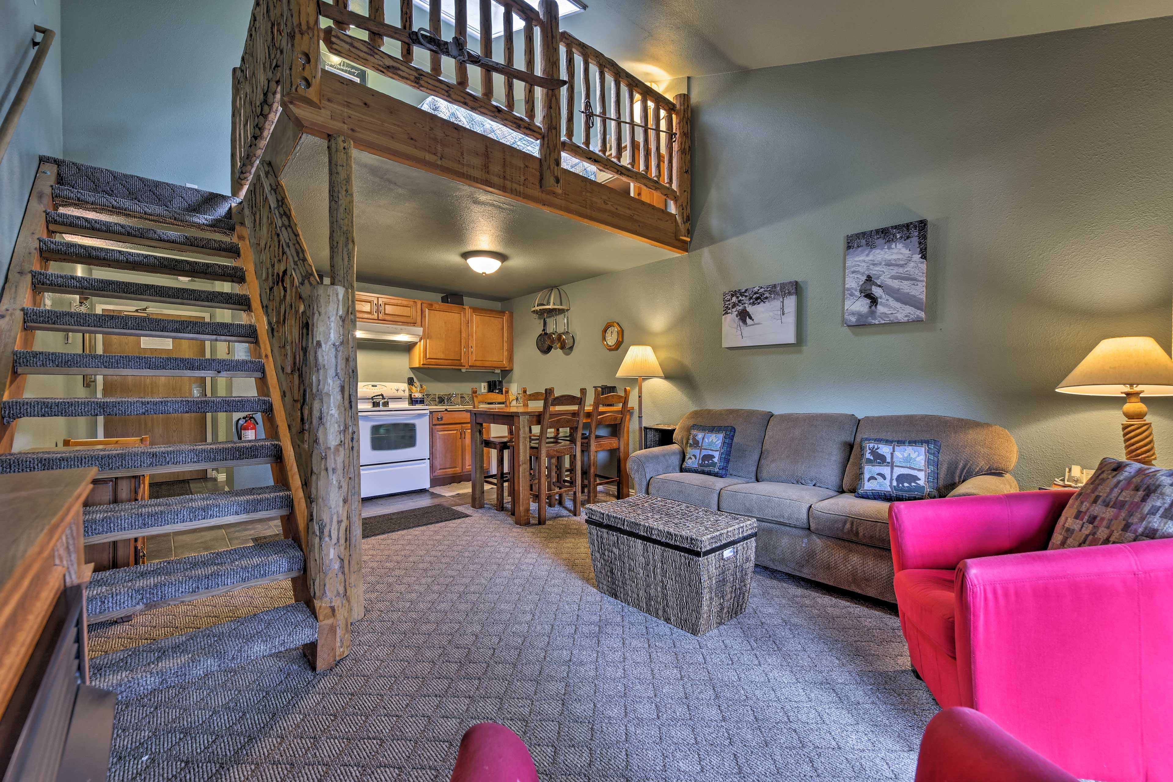Prime ski slopes and mountain biking trails await your discovery in Park City!