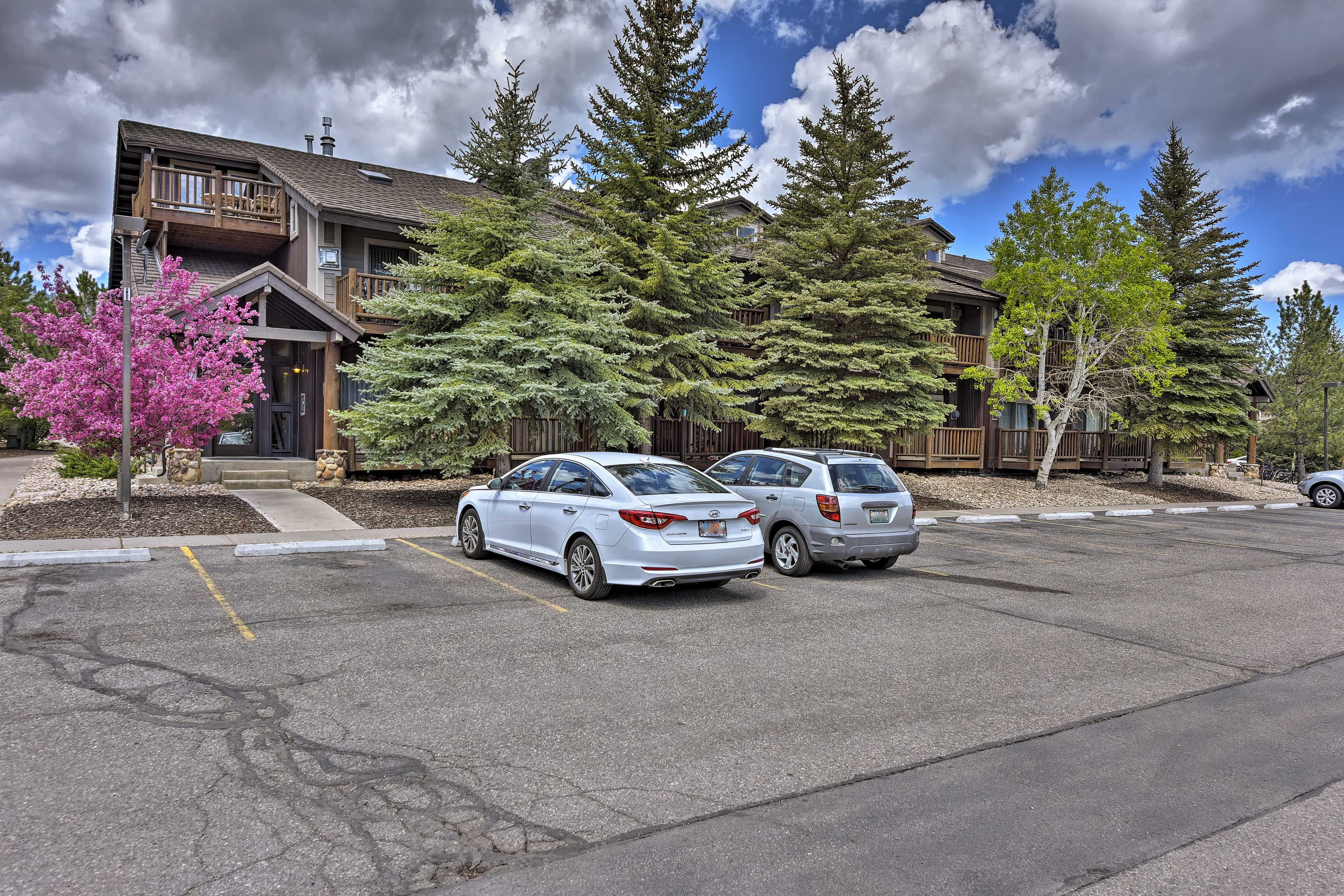 Open parking is available in the community lot.