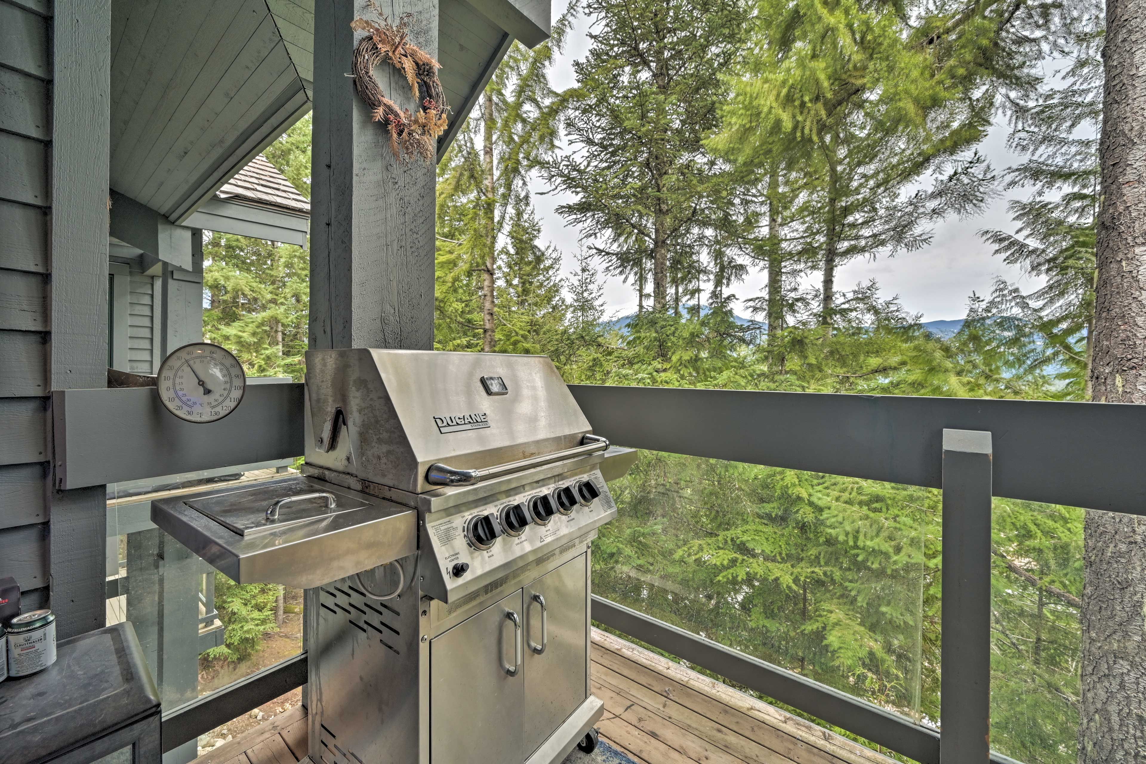 Deck | Gas Grill