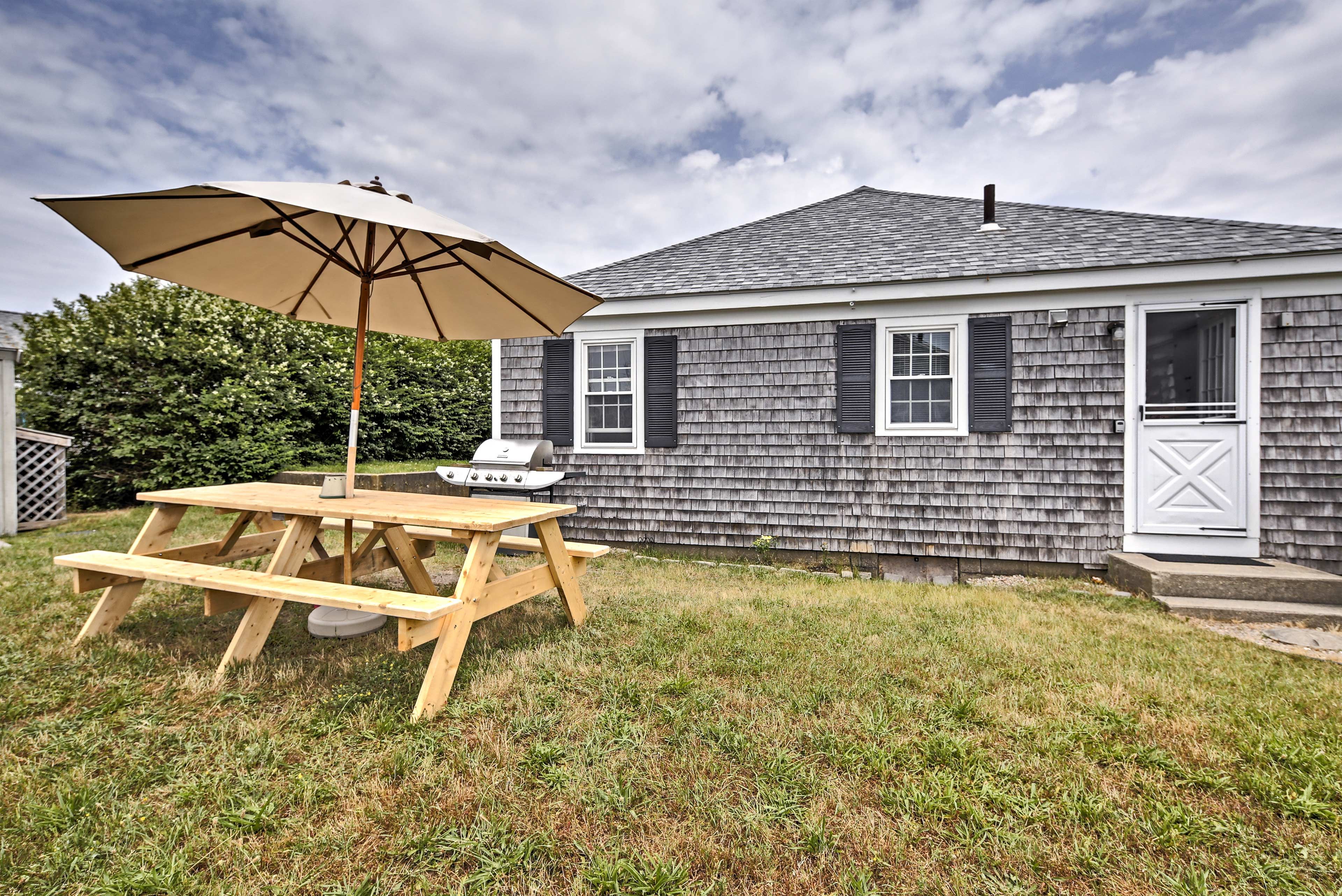 Outdoor Space | Gas Grill | Outdoor Shower | Walk to Beach