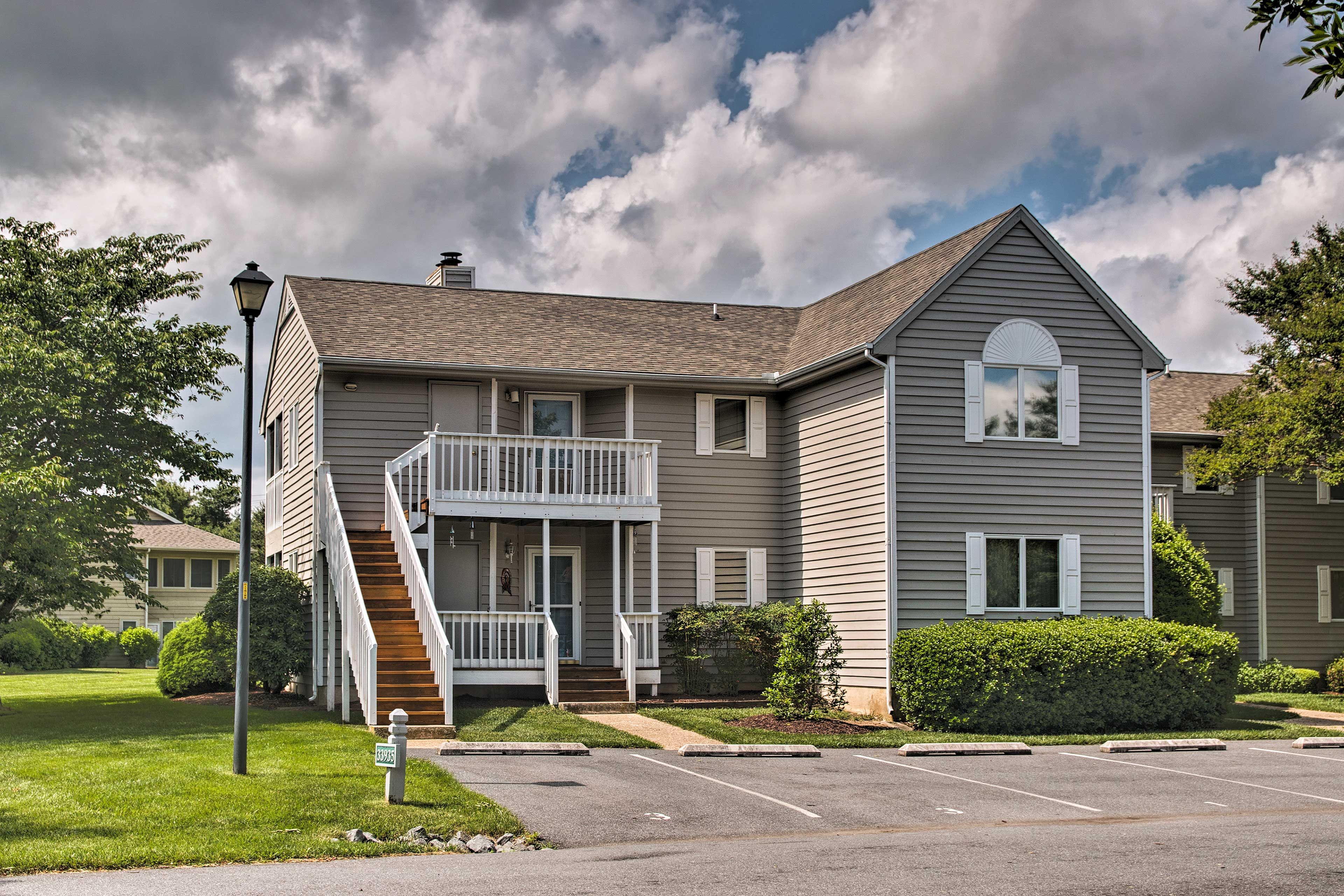 The condo is located on the second floor overlooking the landscaped grounds.
