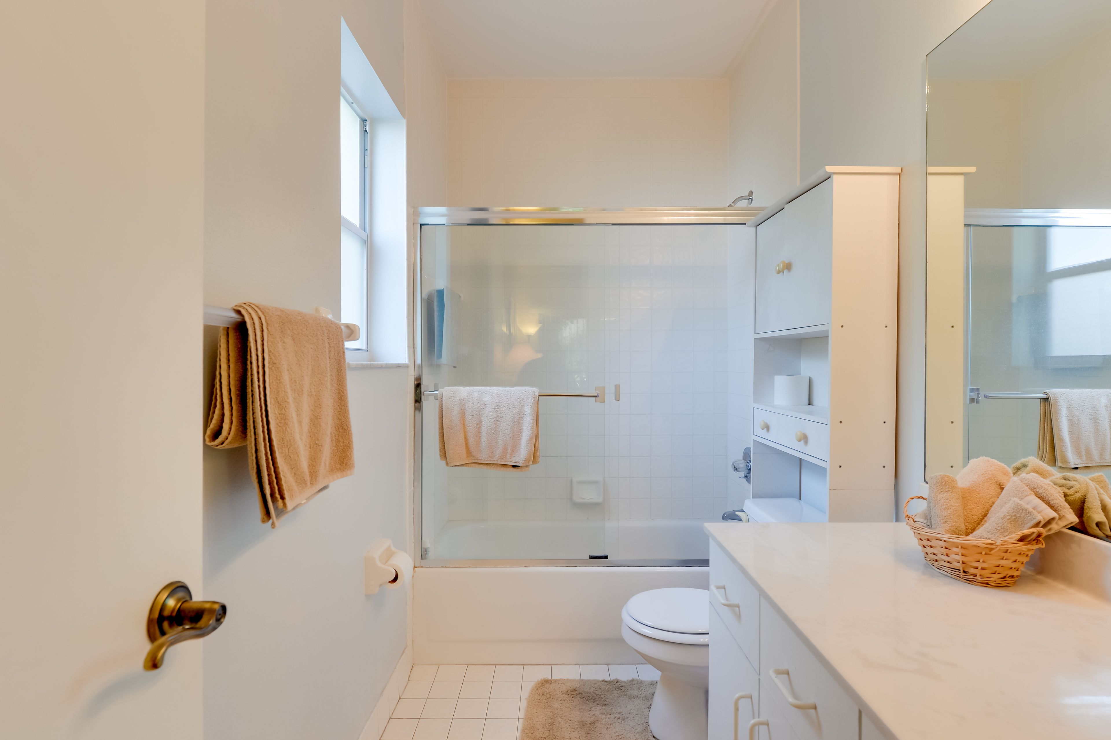 En-Suite Bathroom | Linens/Towels