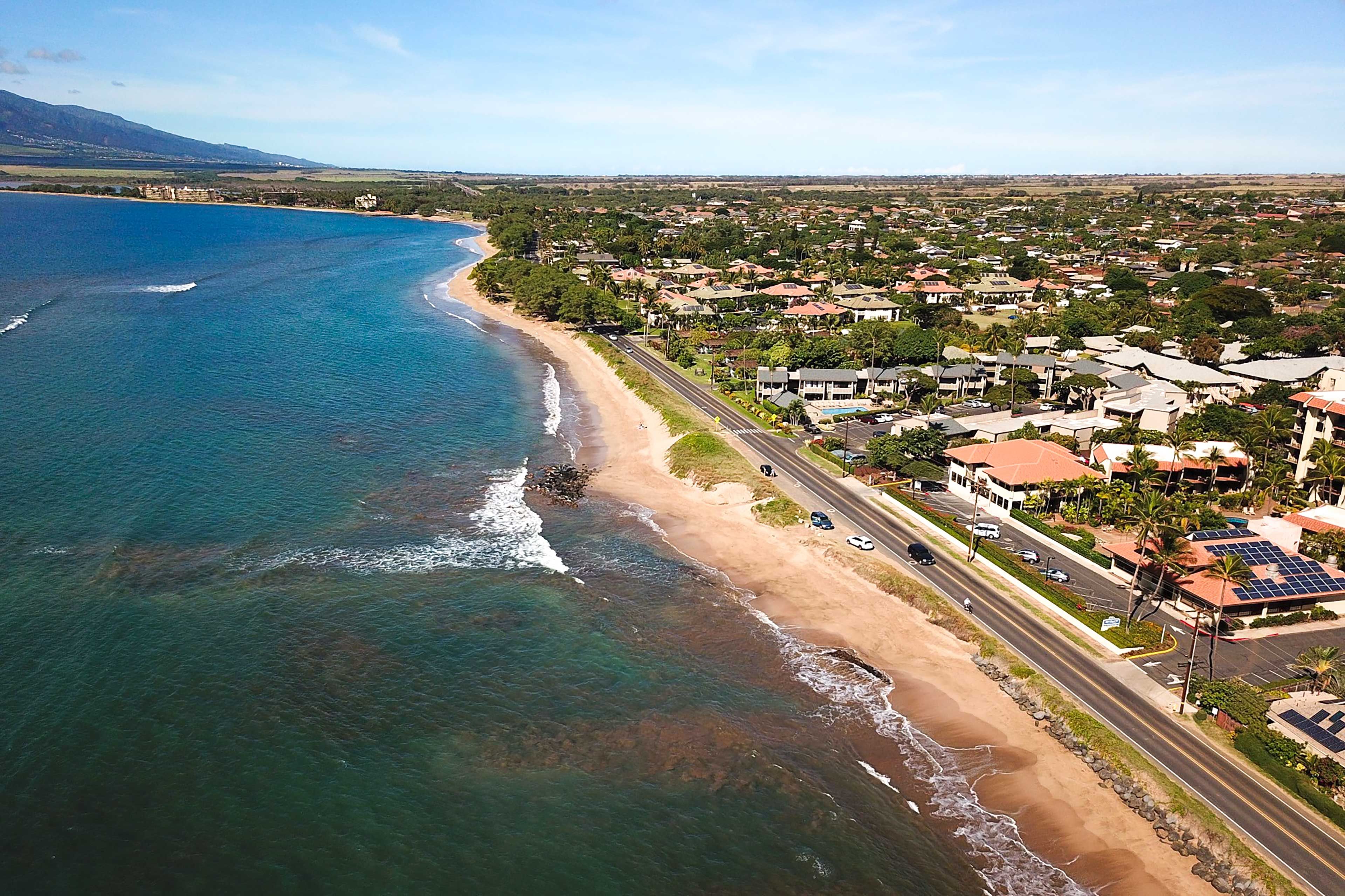 Island adventures await on the beautiful island of Maui!