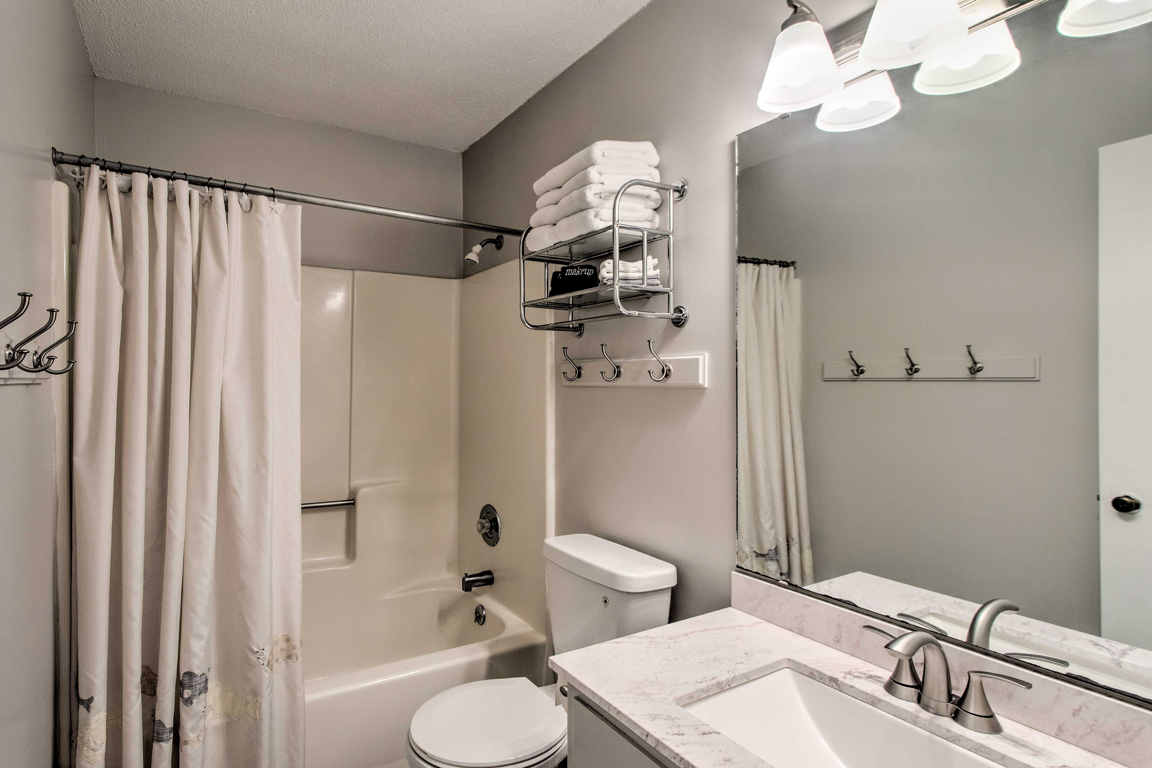 Full Bathroom