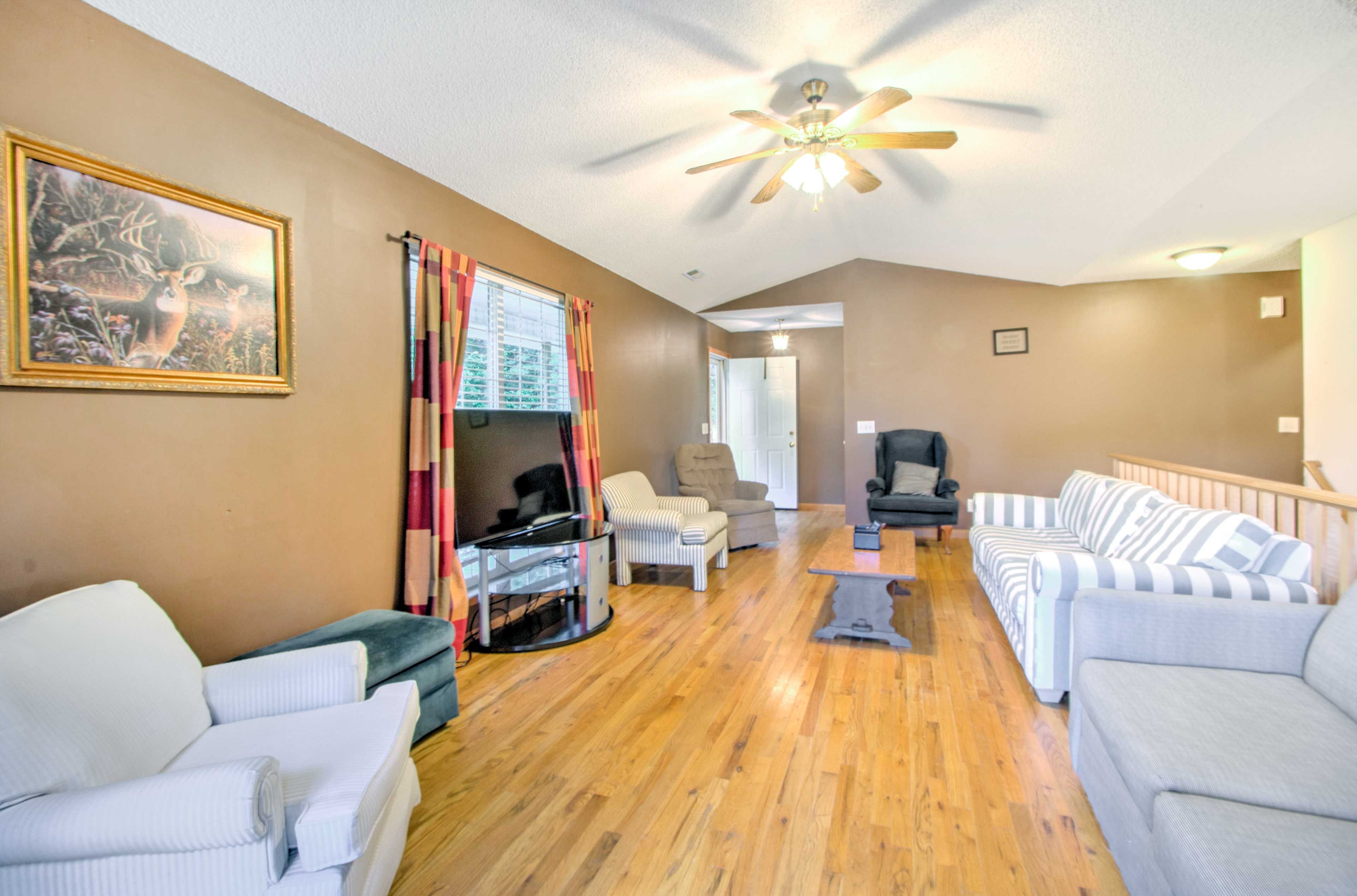 Living Area | Central Air Conditioning/Heating