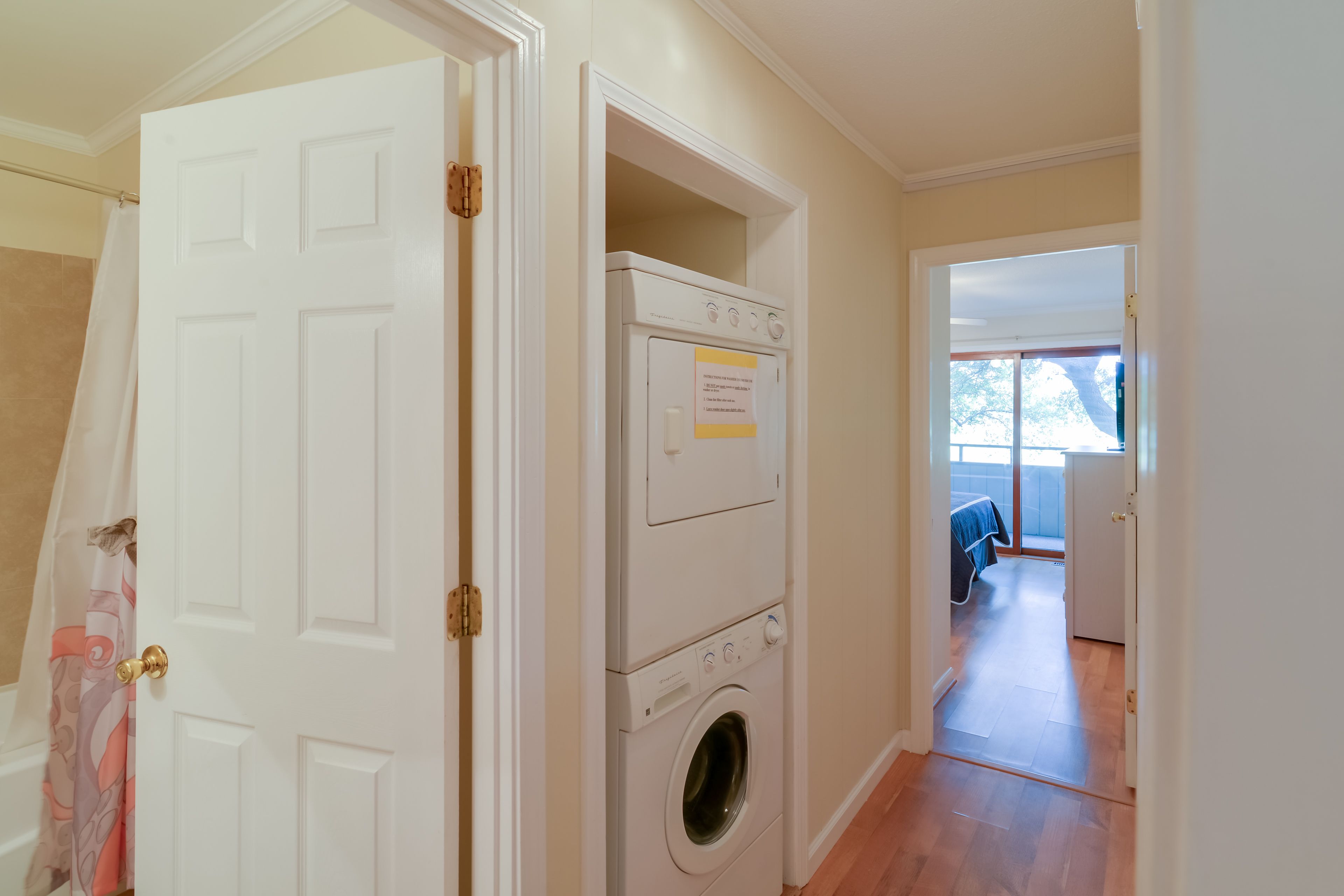 Washer & Dryer