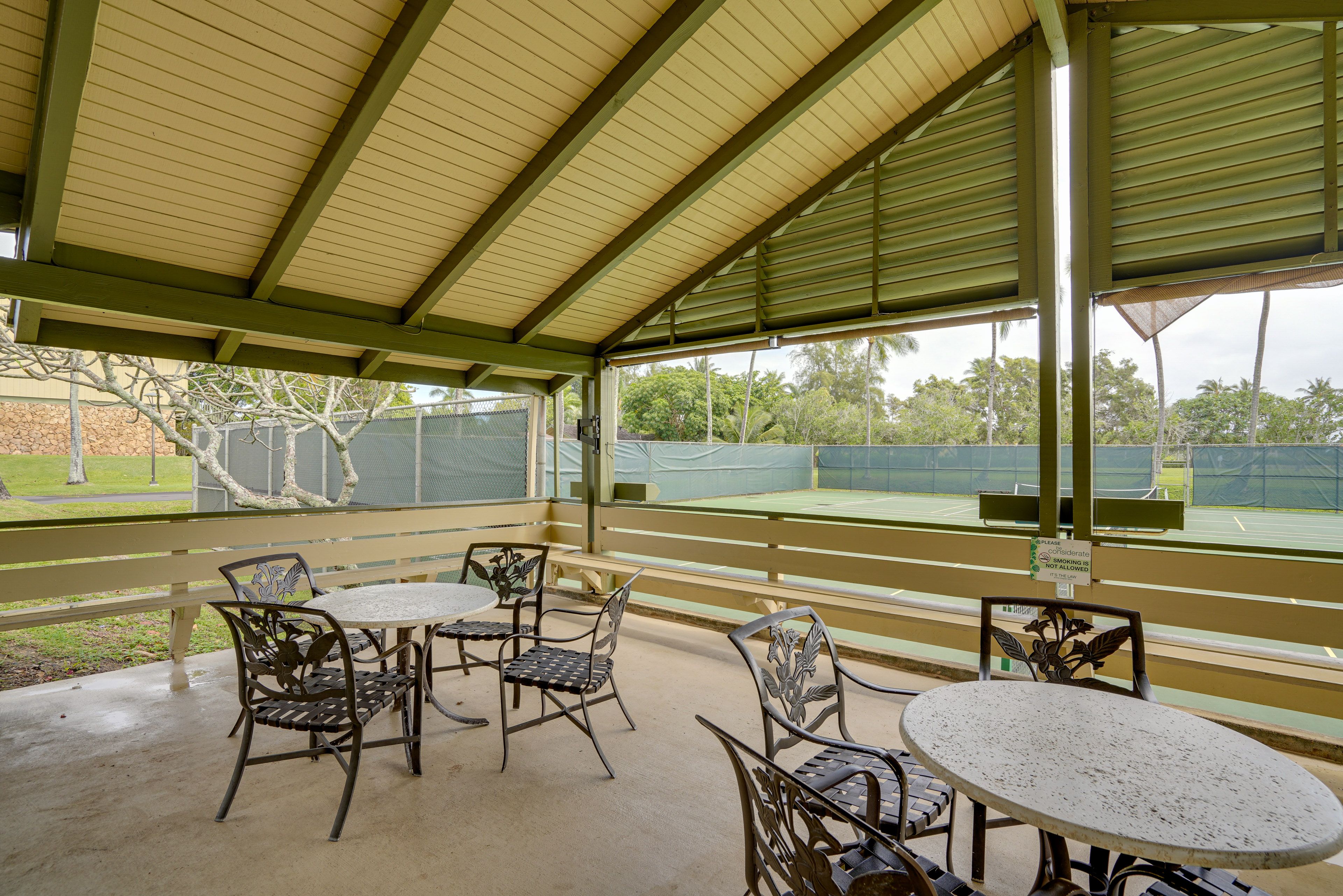 Community Tennis Courts