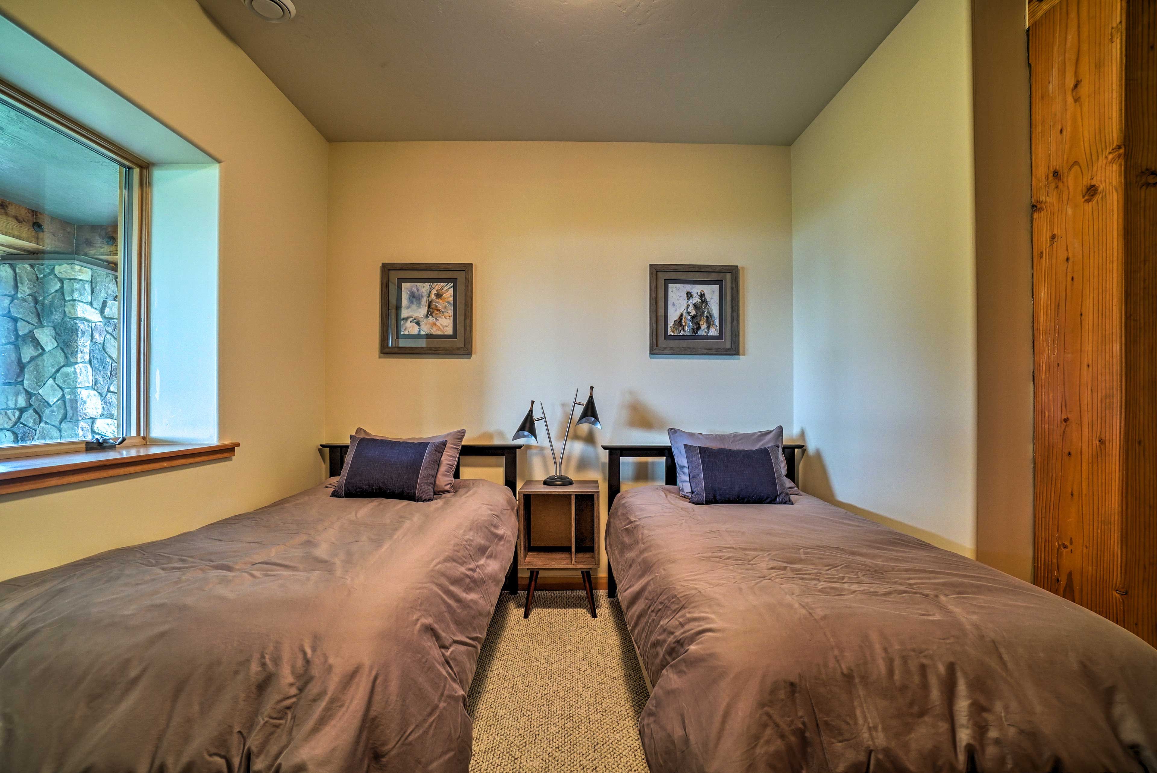 Bedroom 3 | 2 Twin Beds