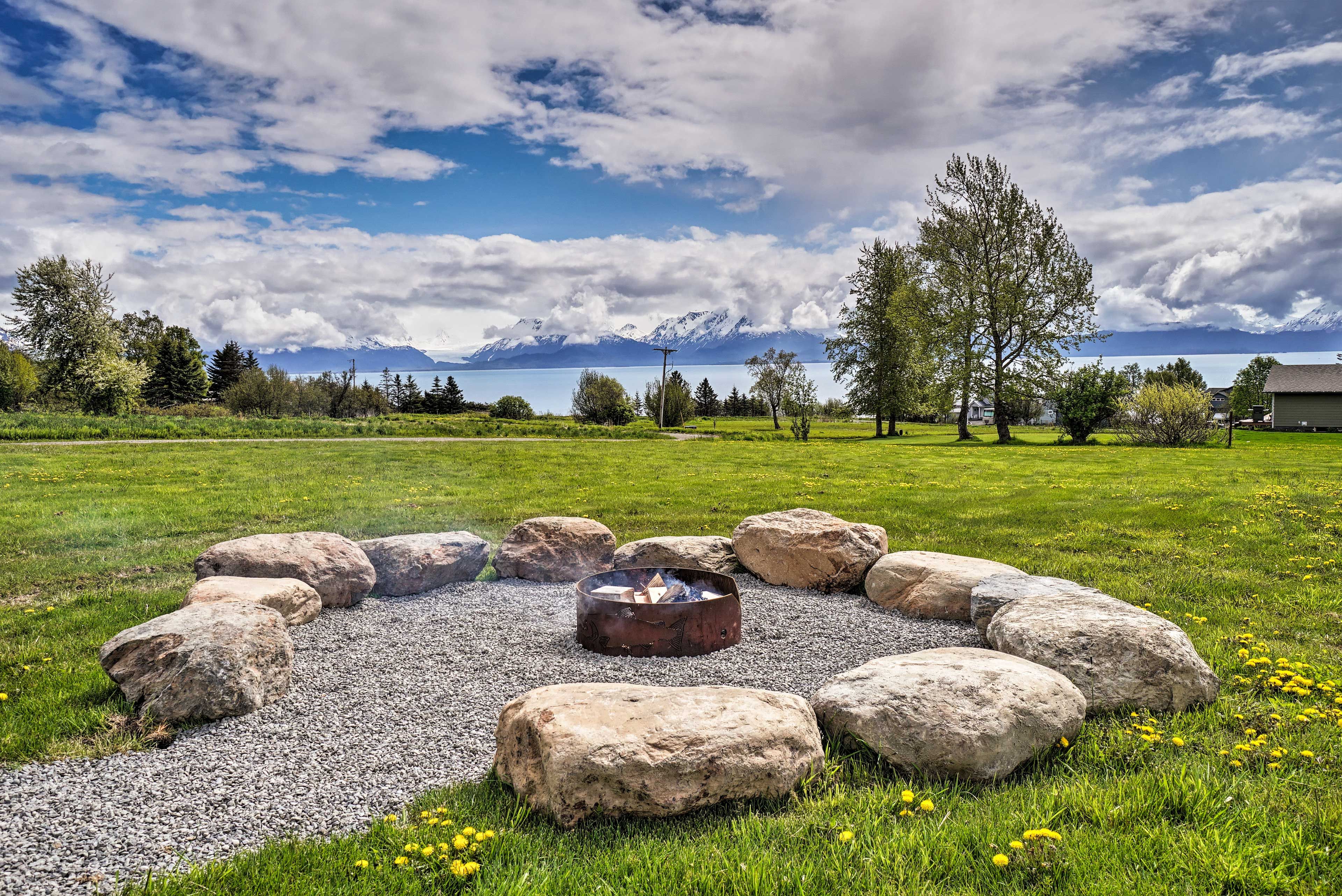 Spacious Yard | Fire Pit