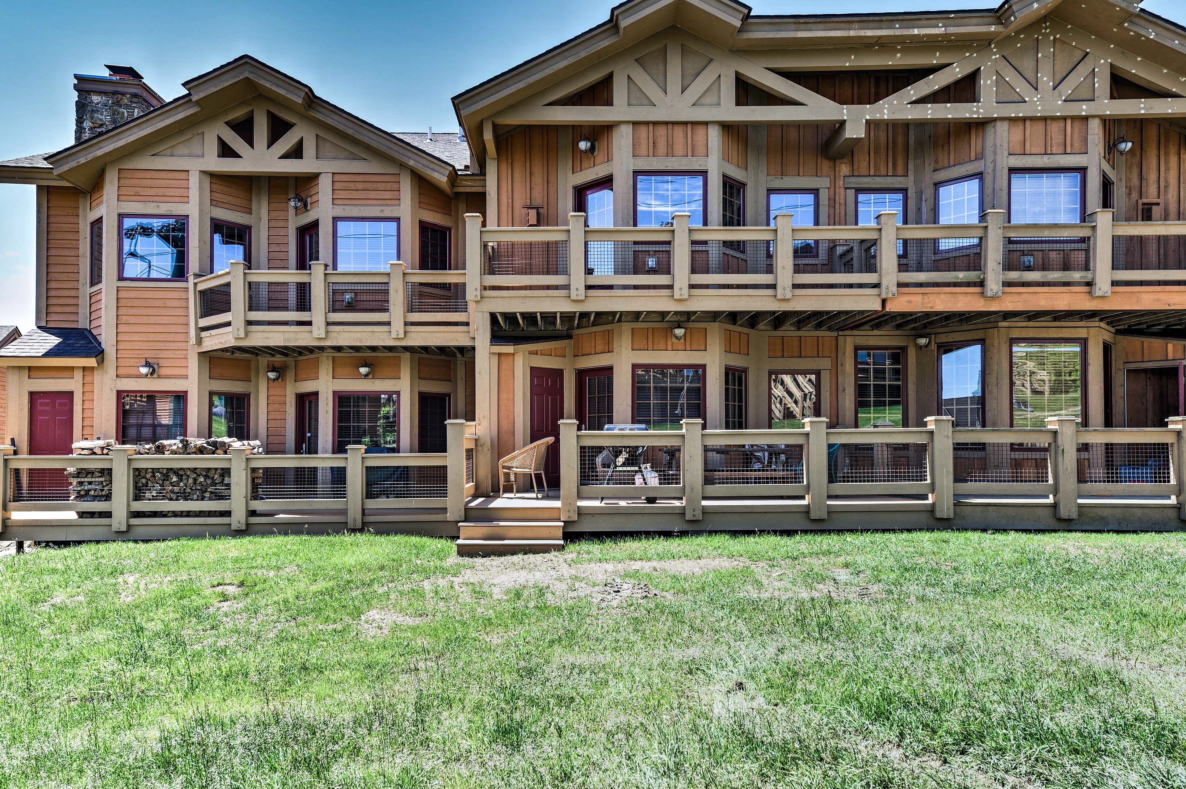 Champion Vacation Rental | 3BR | 3BA | Stairs Required | 2,200 Sq Ft