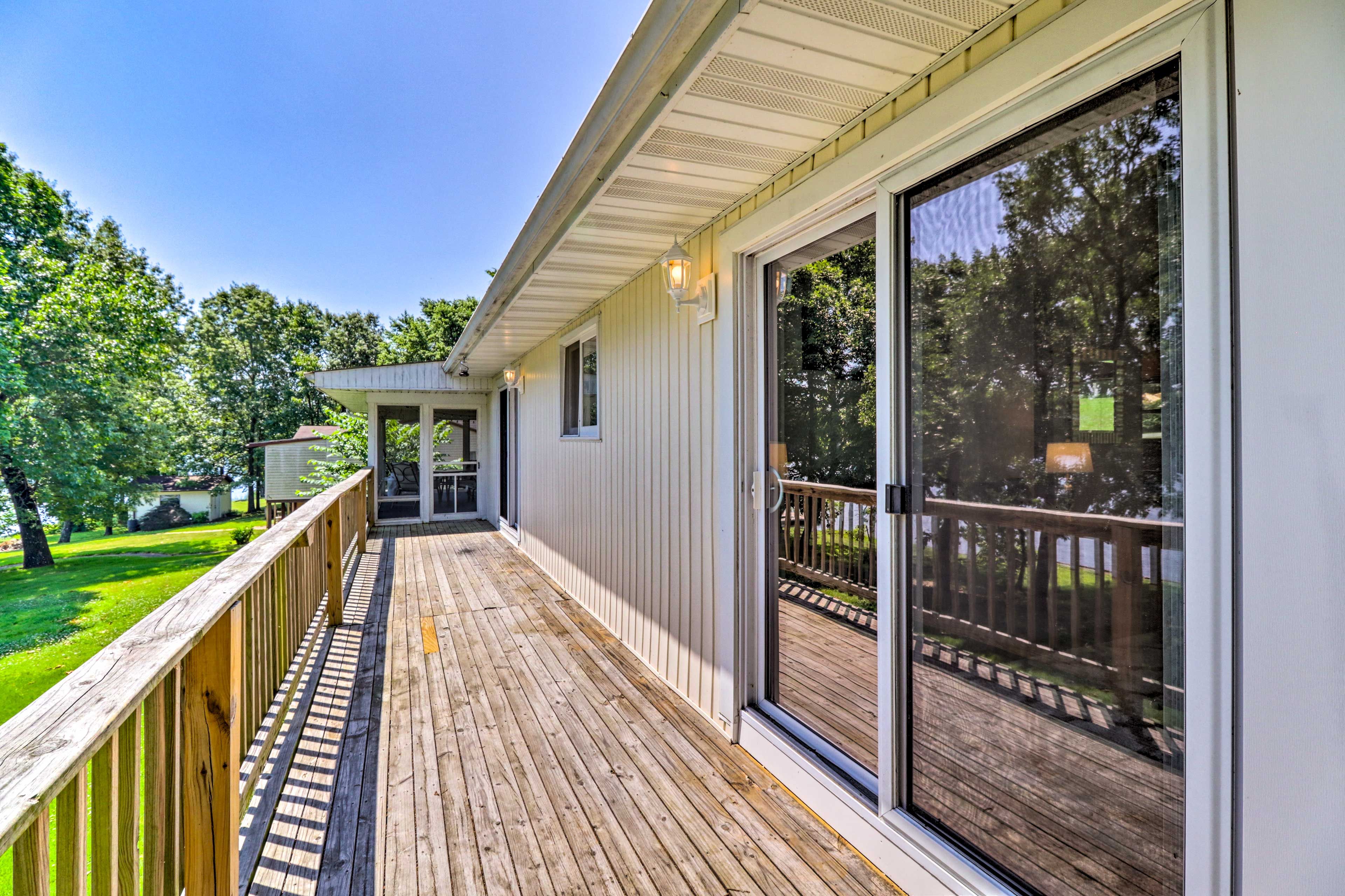 Private Deck