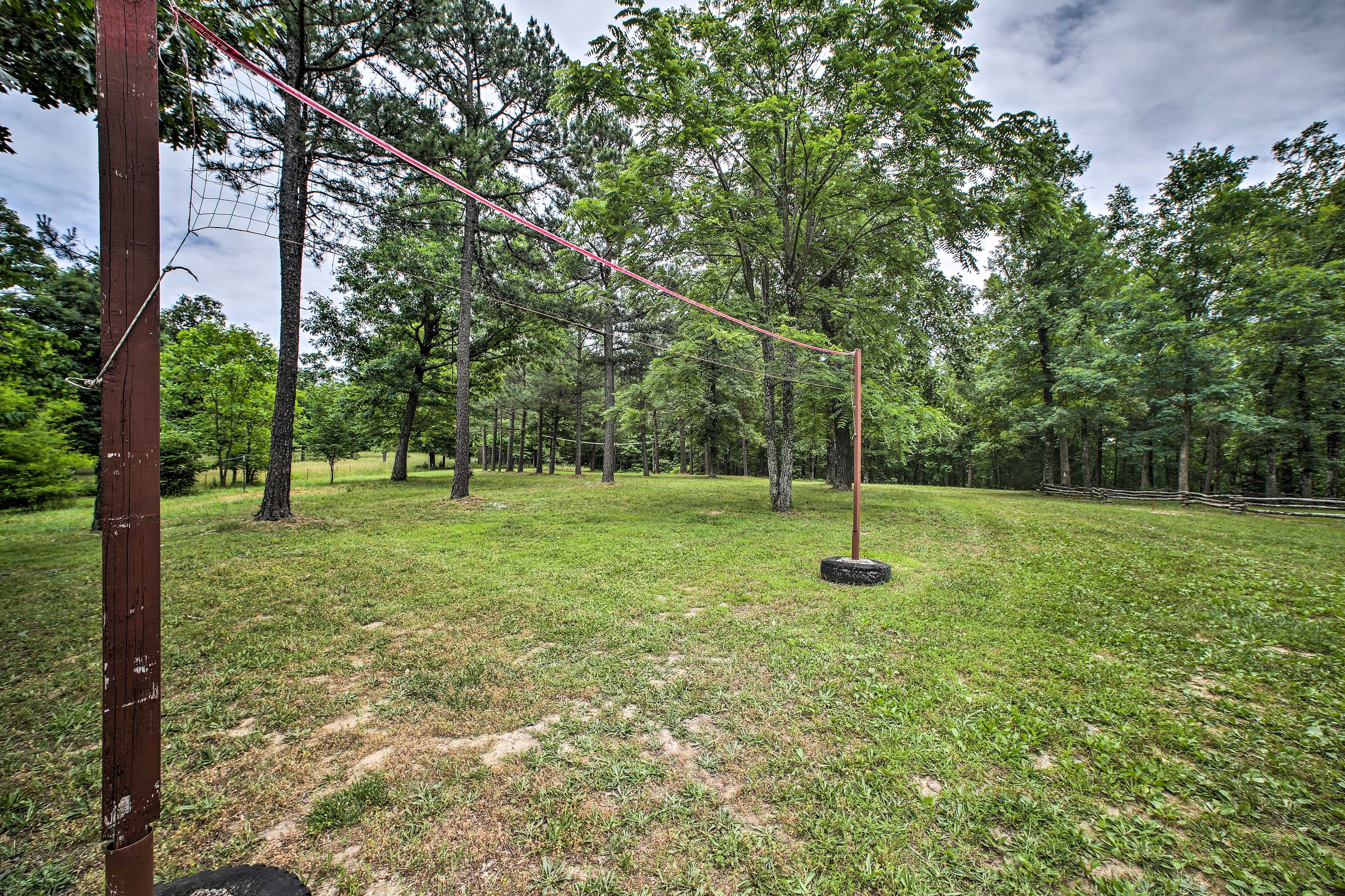 Cabin Exterior | Badminton Net