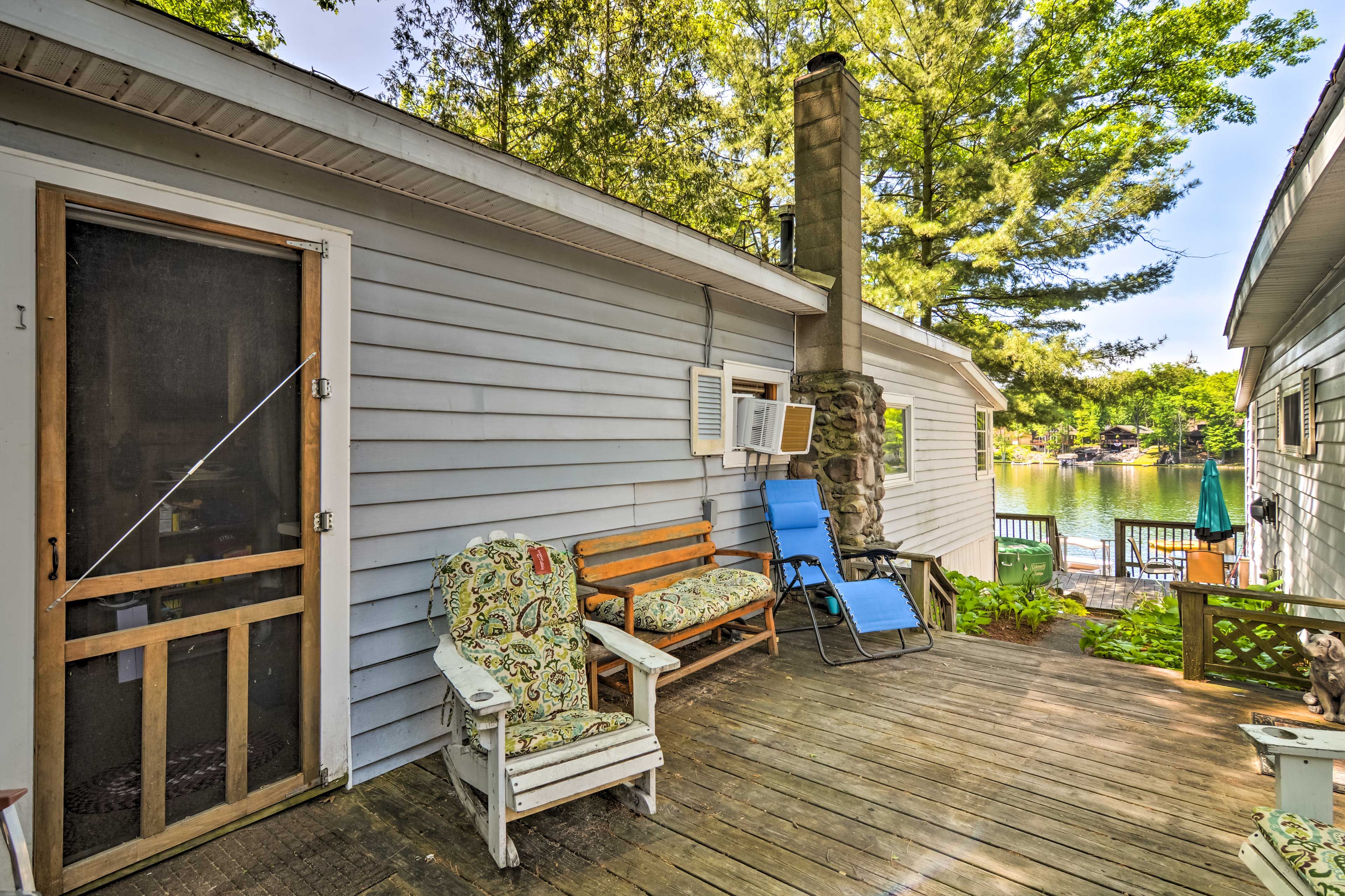Porch | Lounge Seating