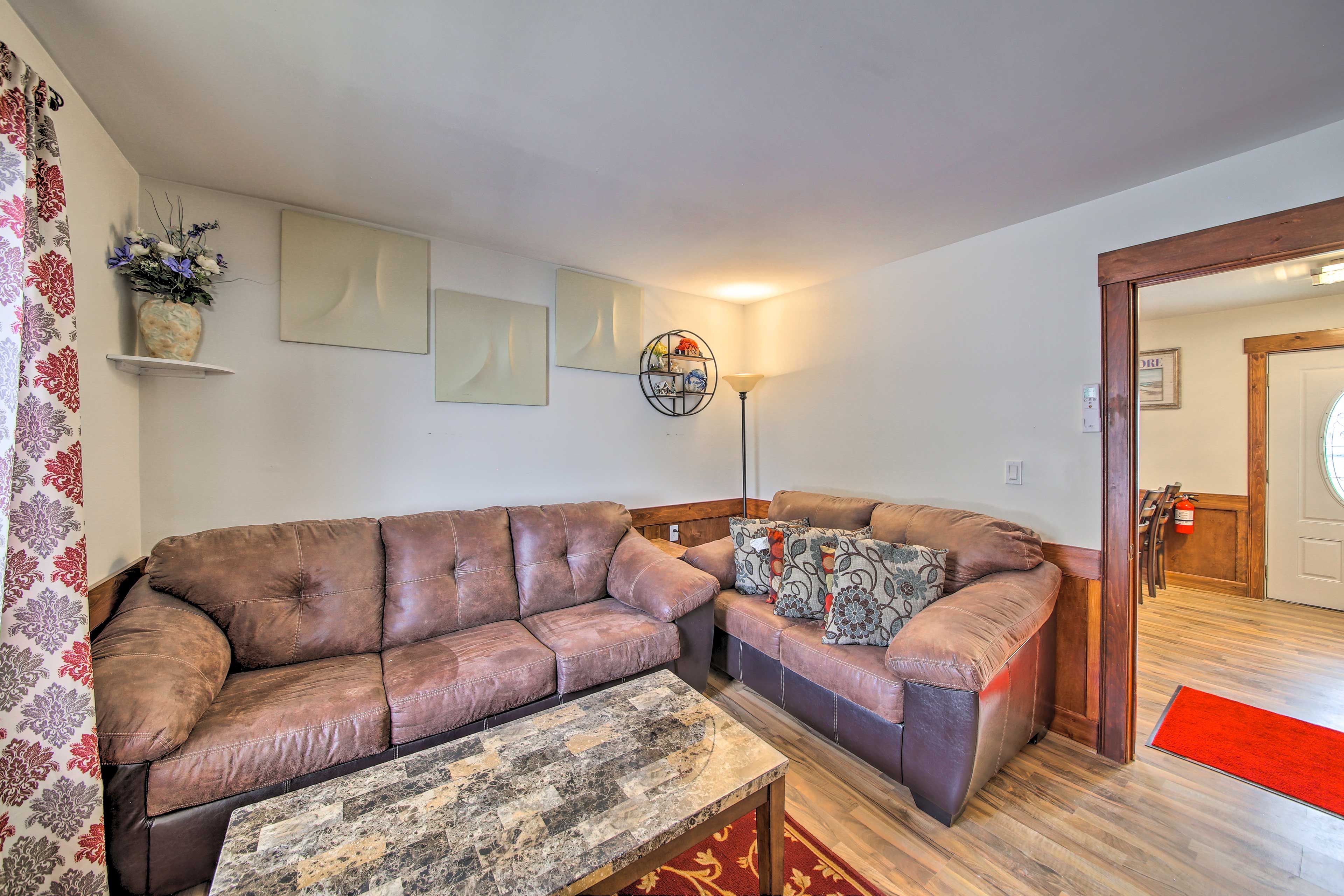 Living Room | Wall-Unit A/C & Heat