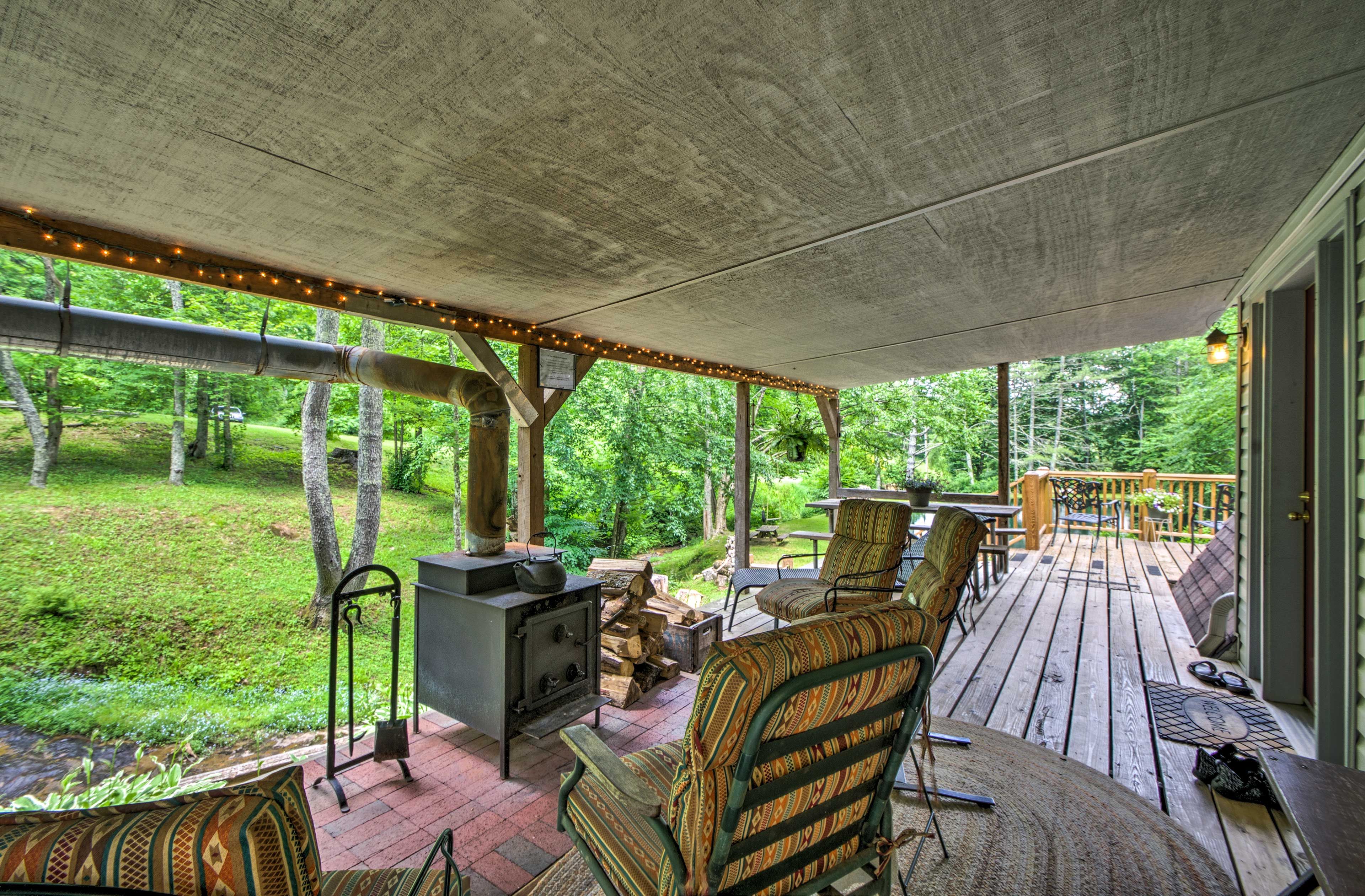 Deck | Wood-Burning Stove