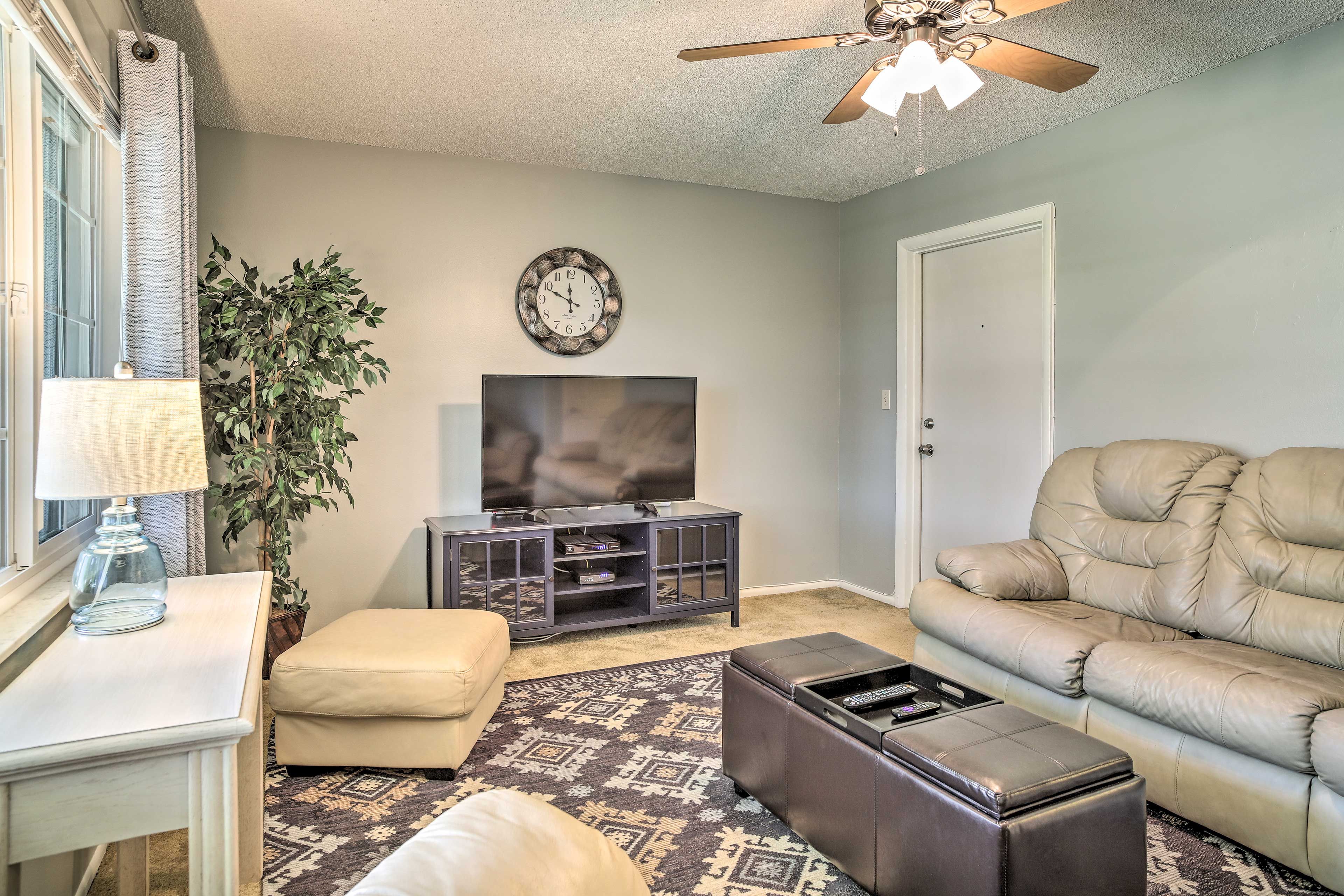1,000 square feet of well-appointed living space completes this unit.