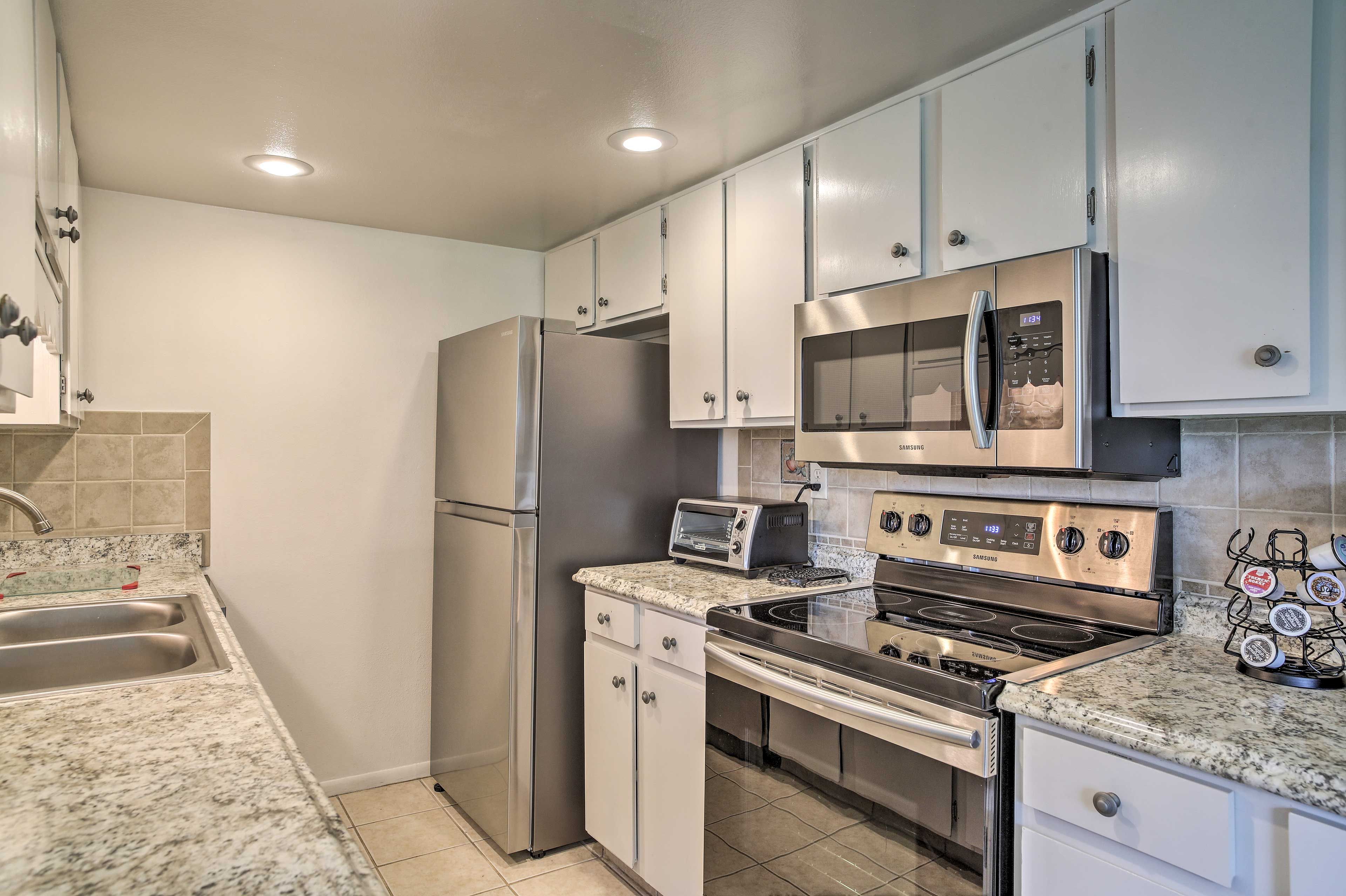 The fully equipped kitchen was remodeled to impress!