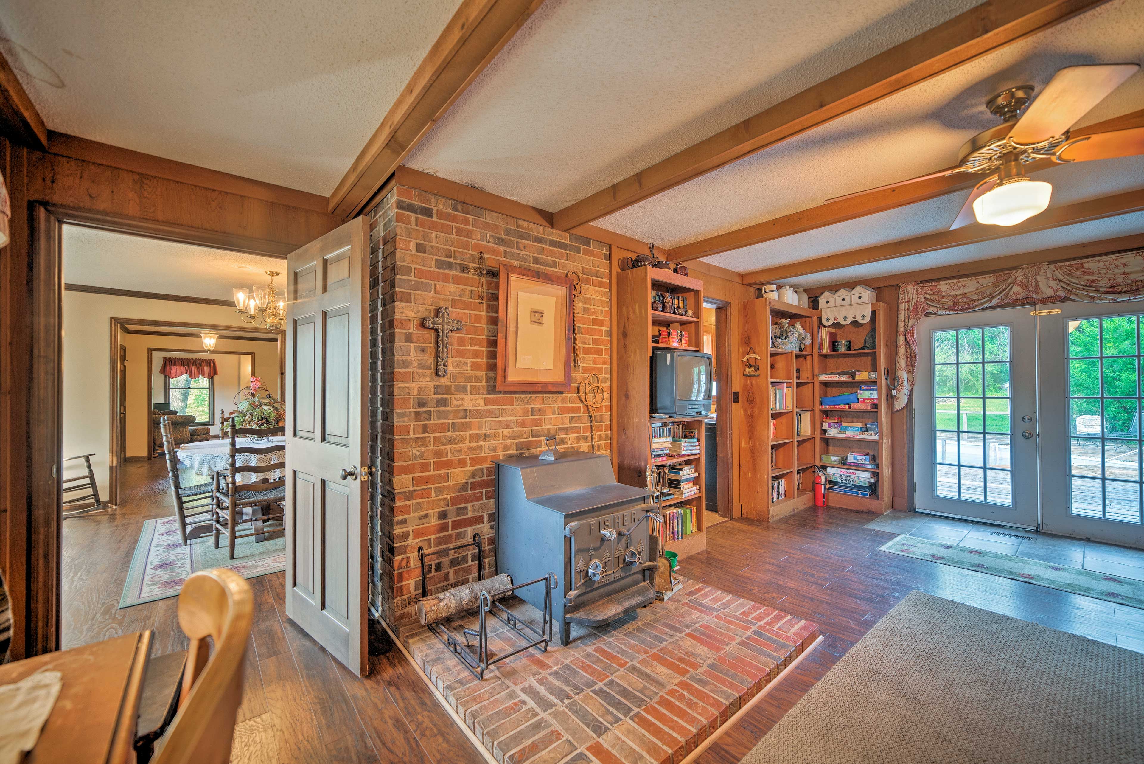 Family Room | Wood-Burning Stove | Full Futon