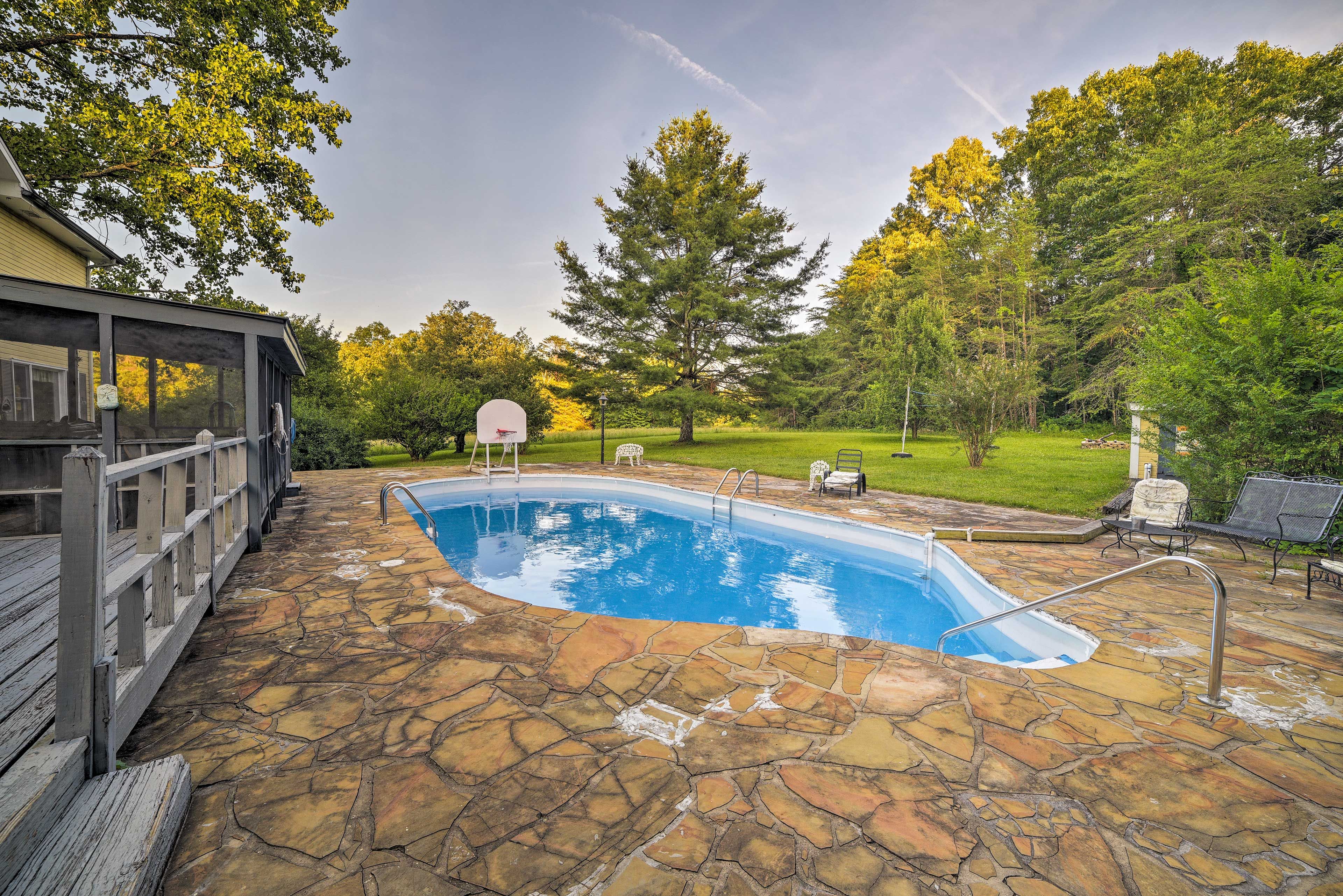 Outdoor Space | Pool | Fire Pit