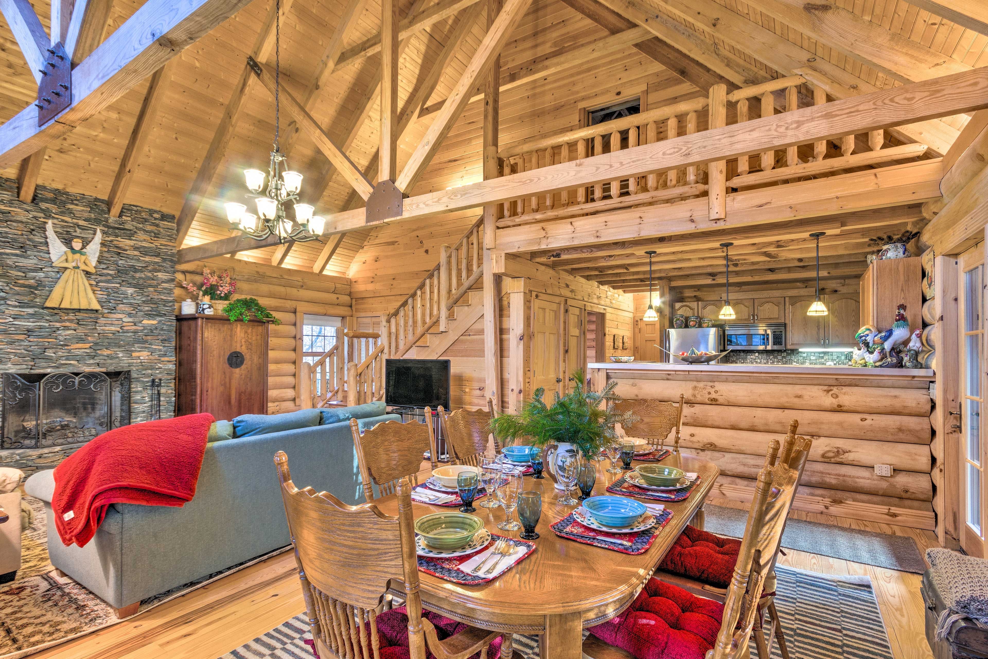 Living Room | Dining Table | Full Kitchen