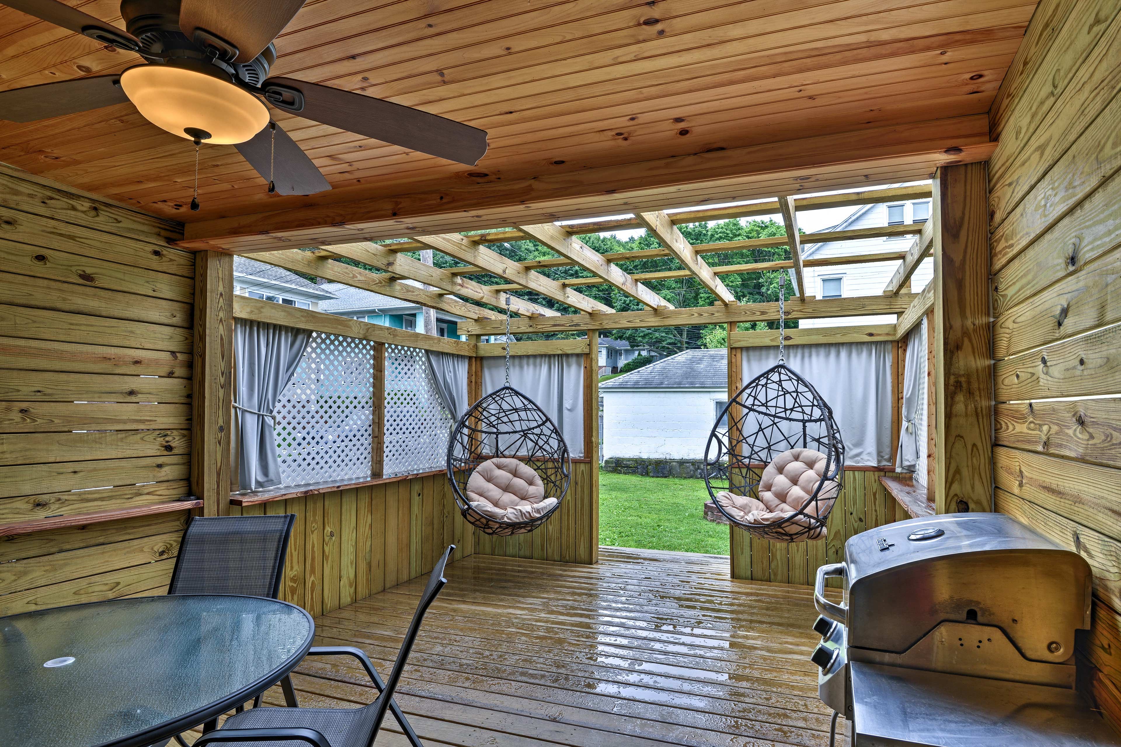 Enjoy grilling out on the covered patio!
