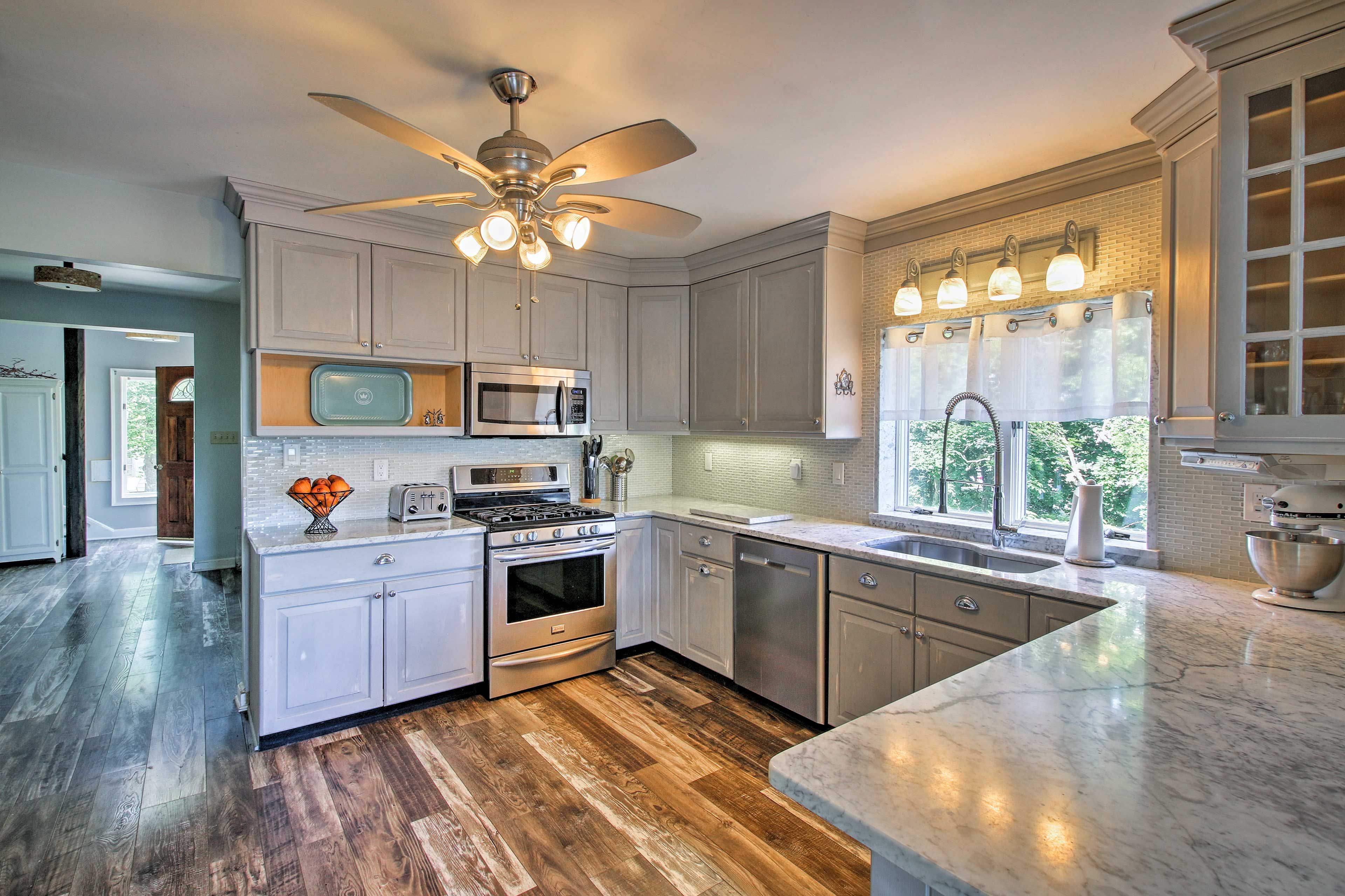 Kitchen | Fully Equipped