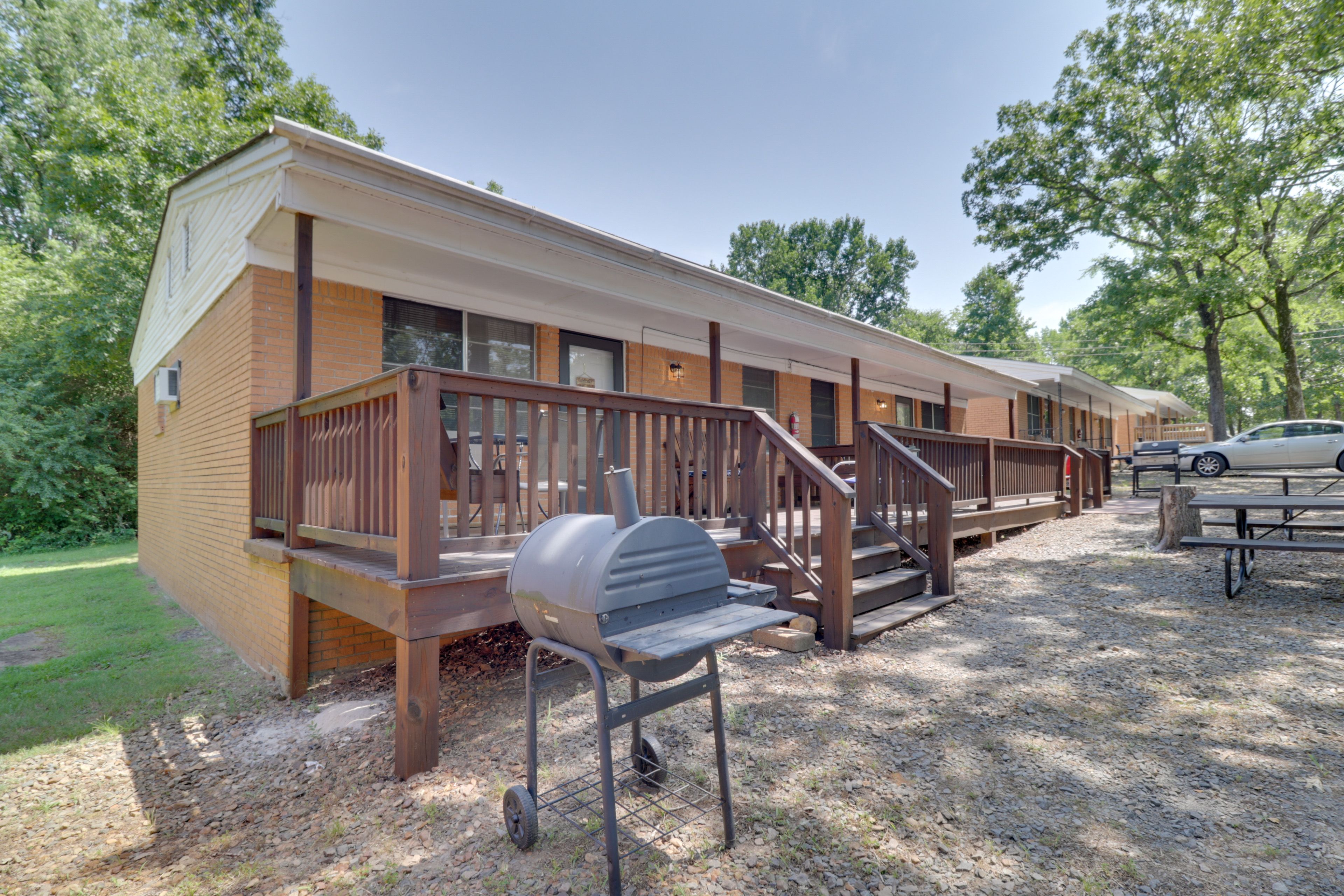 Duplex Exterior | Shared Outdoor Space