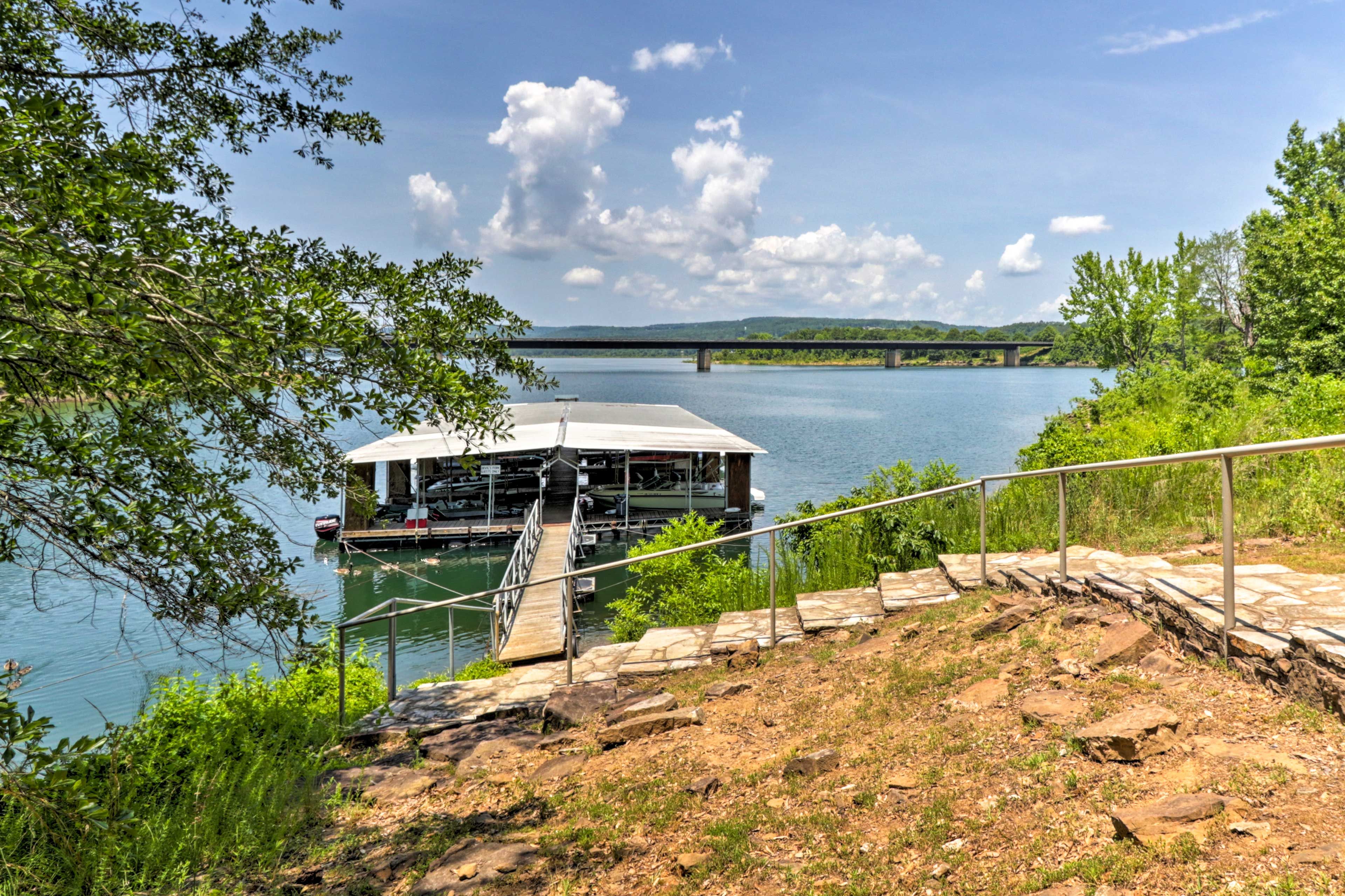 Community Boat Dock | Exterior Stairs Required