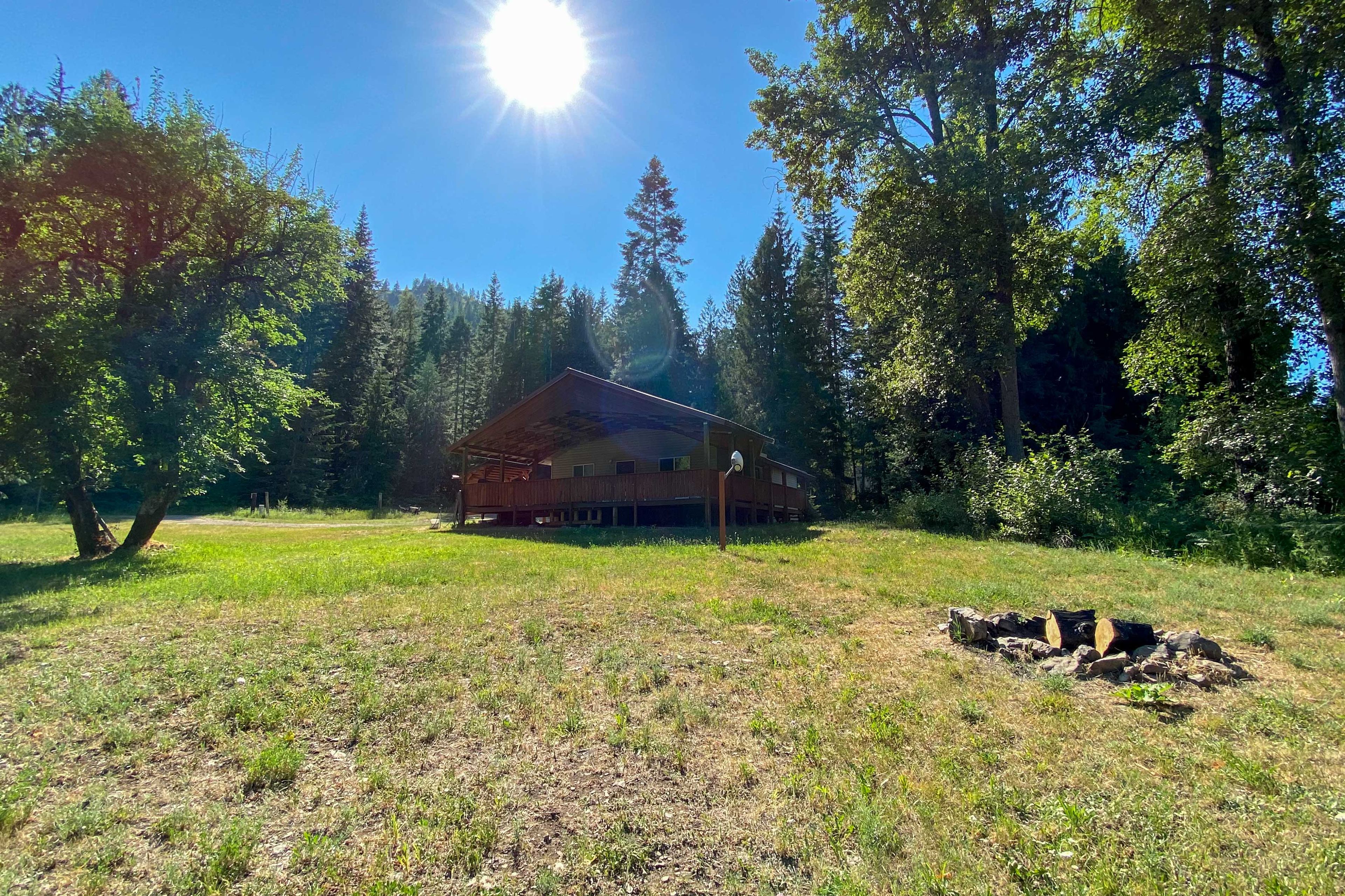 St. Maries Vacation Rental | 2BR | 1BA | 1,150 Sq Ft | Stairs Required