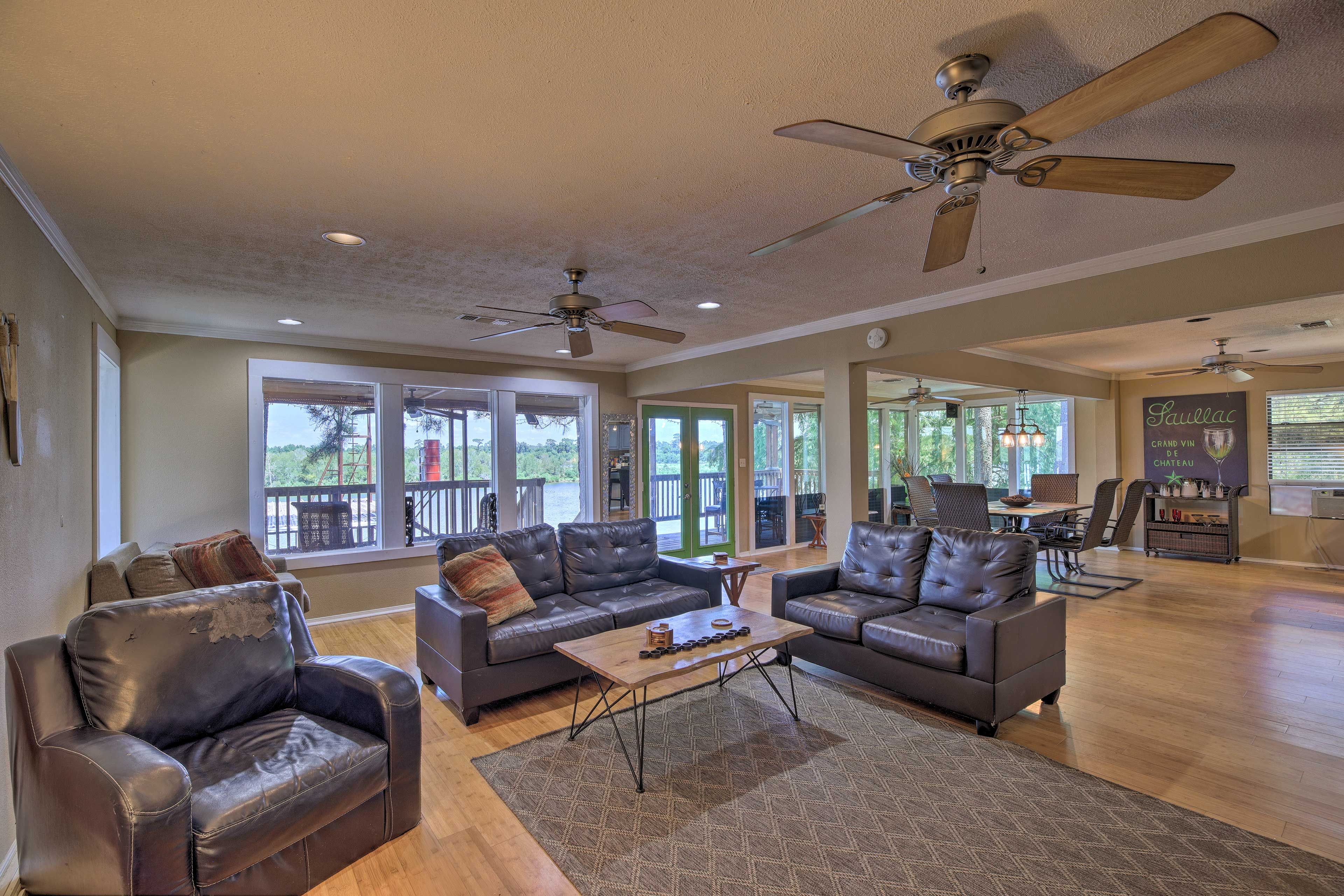 Living Room | Twin Sleeper Sofa | Main Floor | Smart TV | Ceiling Fans