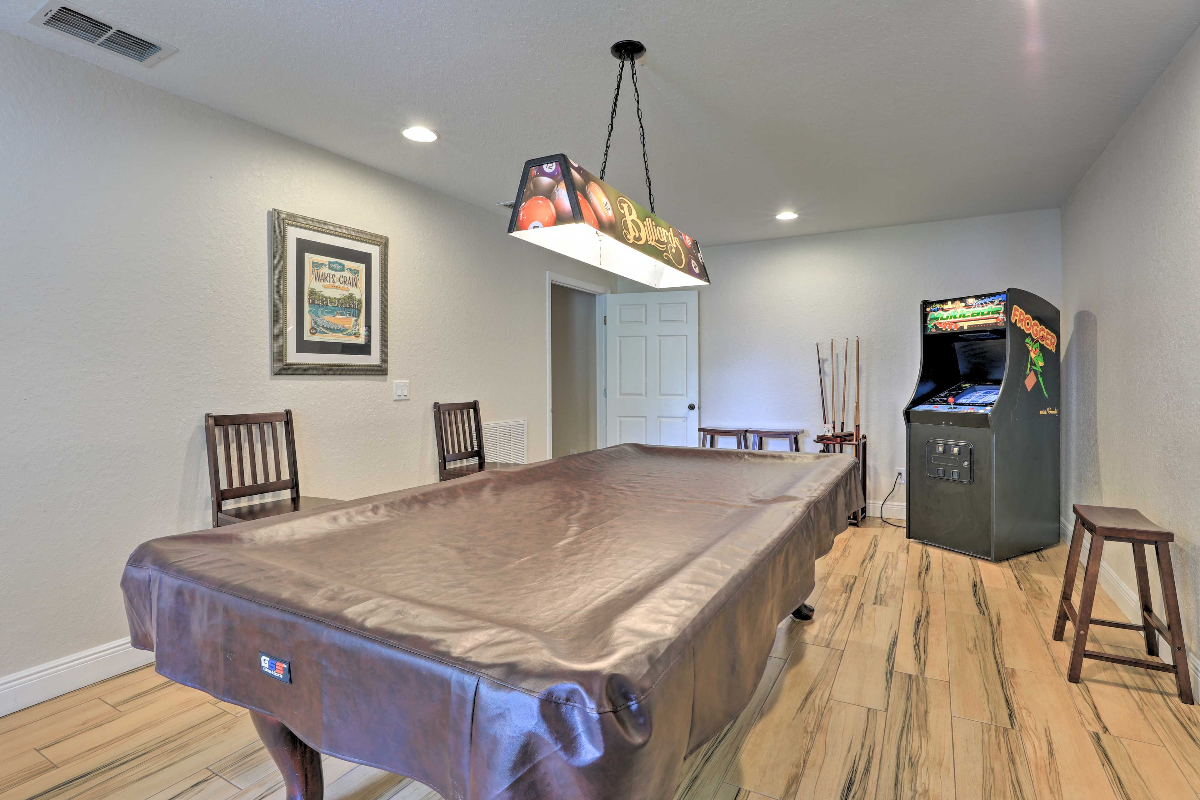Game Room | Pool Table | Arcade Game