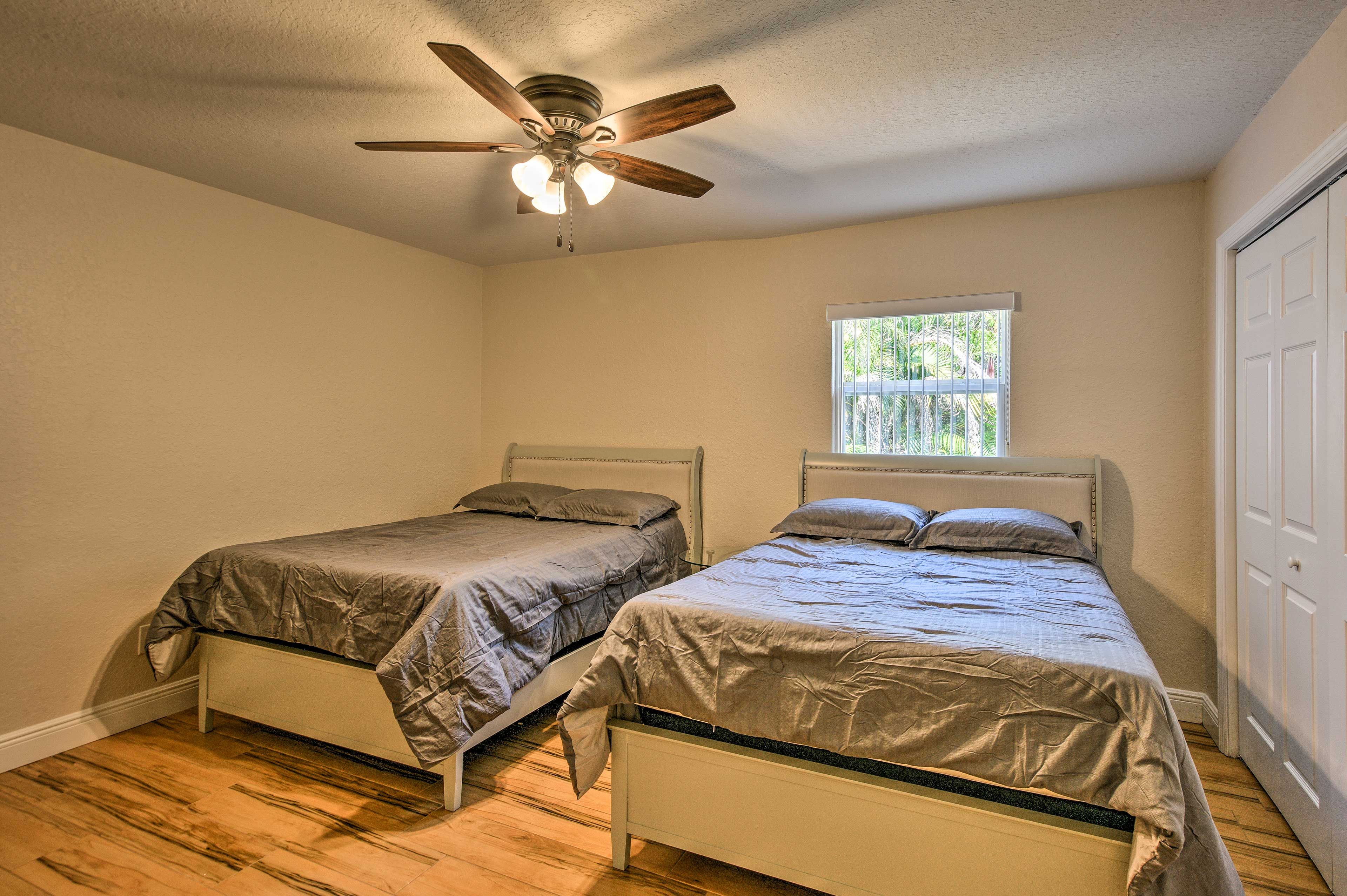 Bedroom 3 | 2 Full Beds